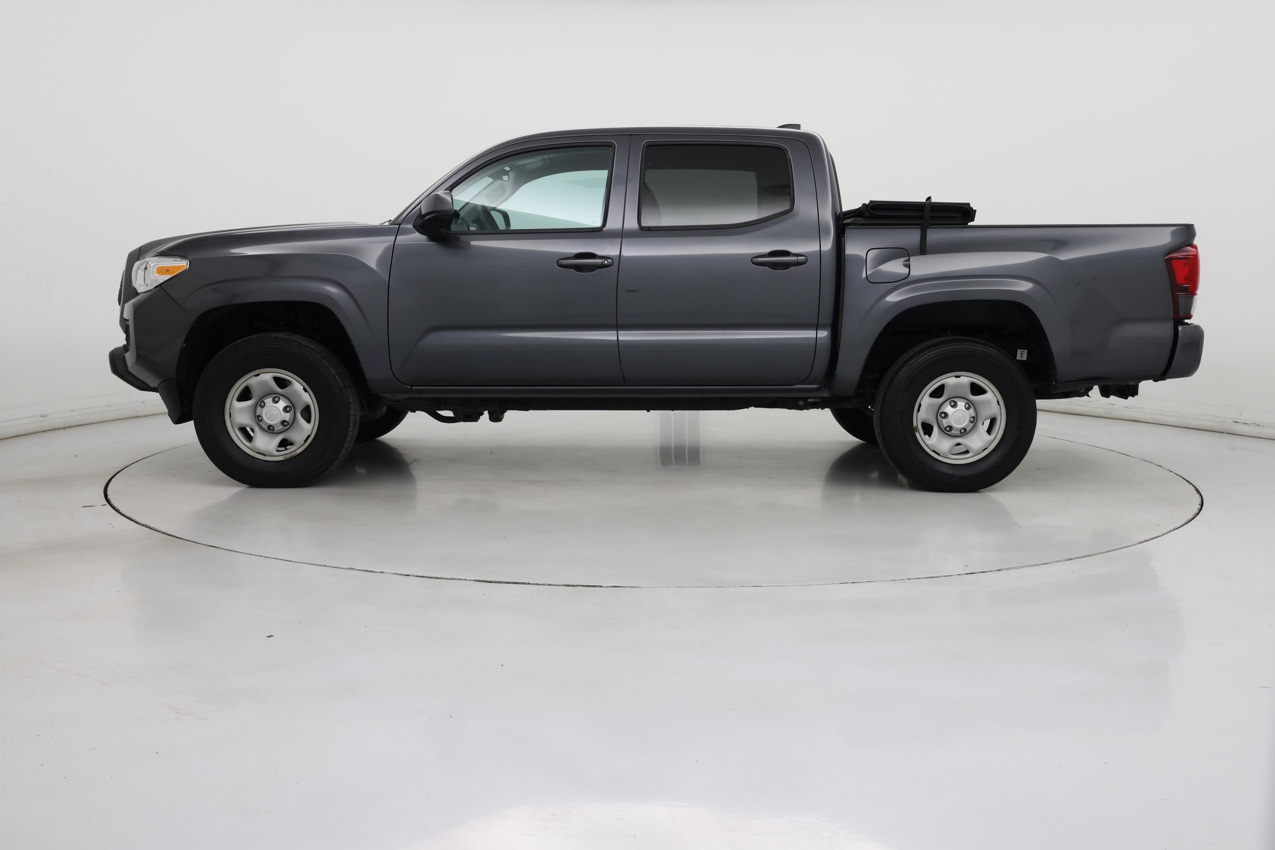 Thumbnail: 2022 Toyota Tacoma - 3