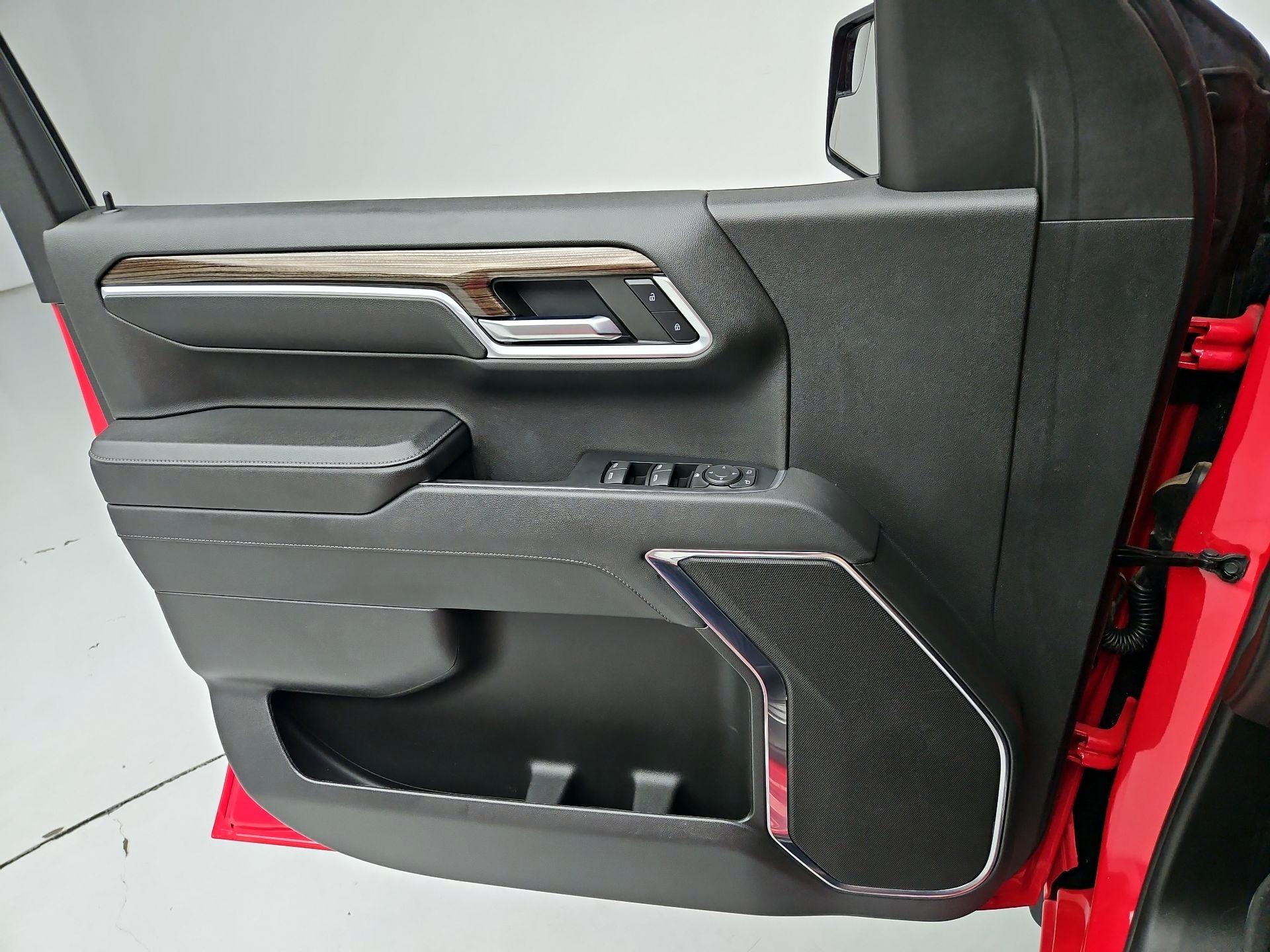 Thumbnail: 2023 Chevrolet Silverado 1500 - 12