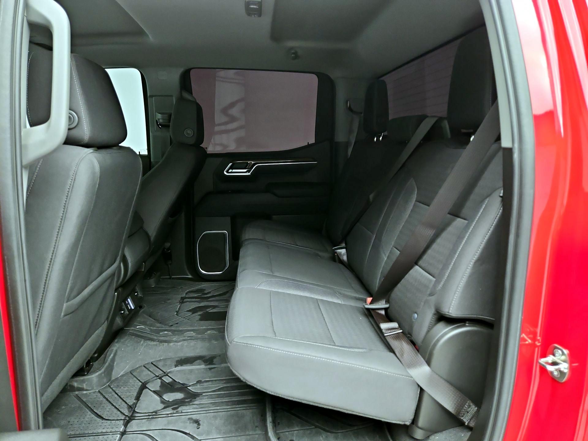 Thumbnail: 2023 Chevrolet Silverado 1500 - 19