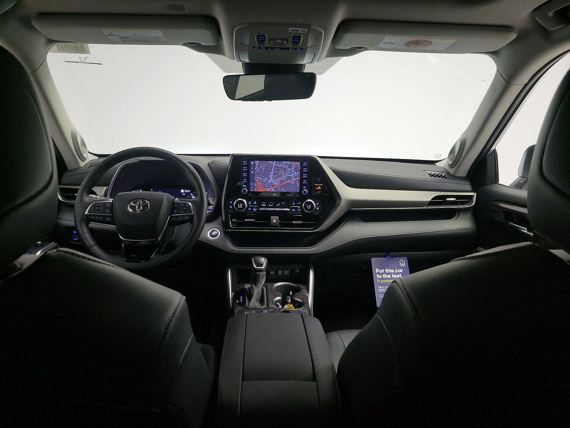 Thumbnail: 2020 Toyota Highlander - 9