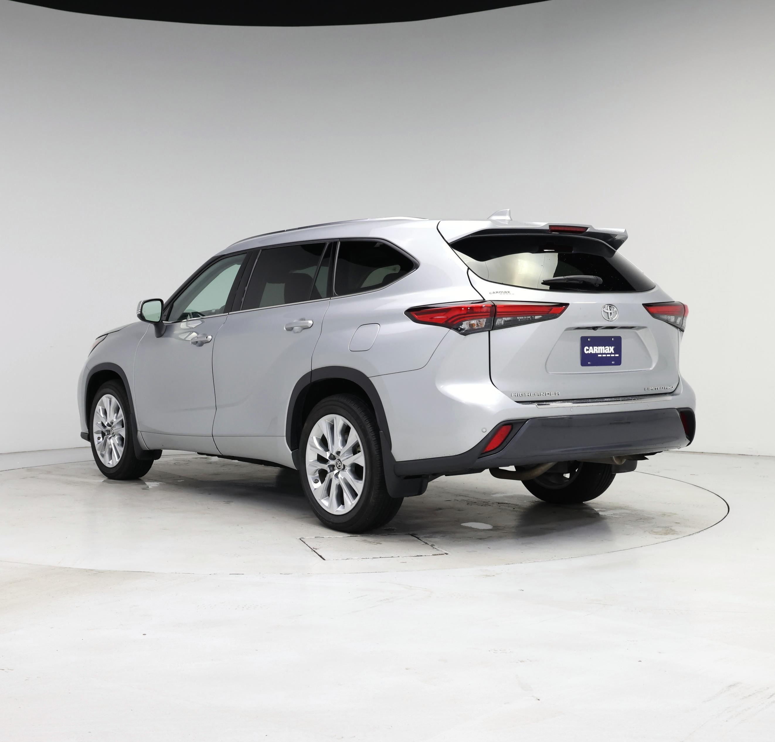 Thumbnail: 2020 Toyota Highlander - 2