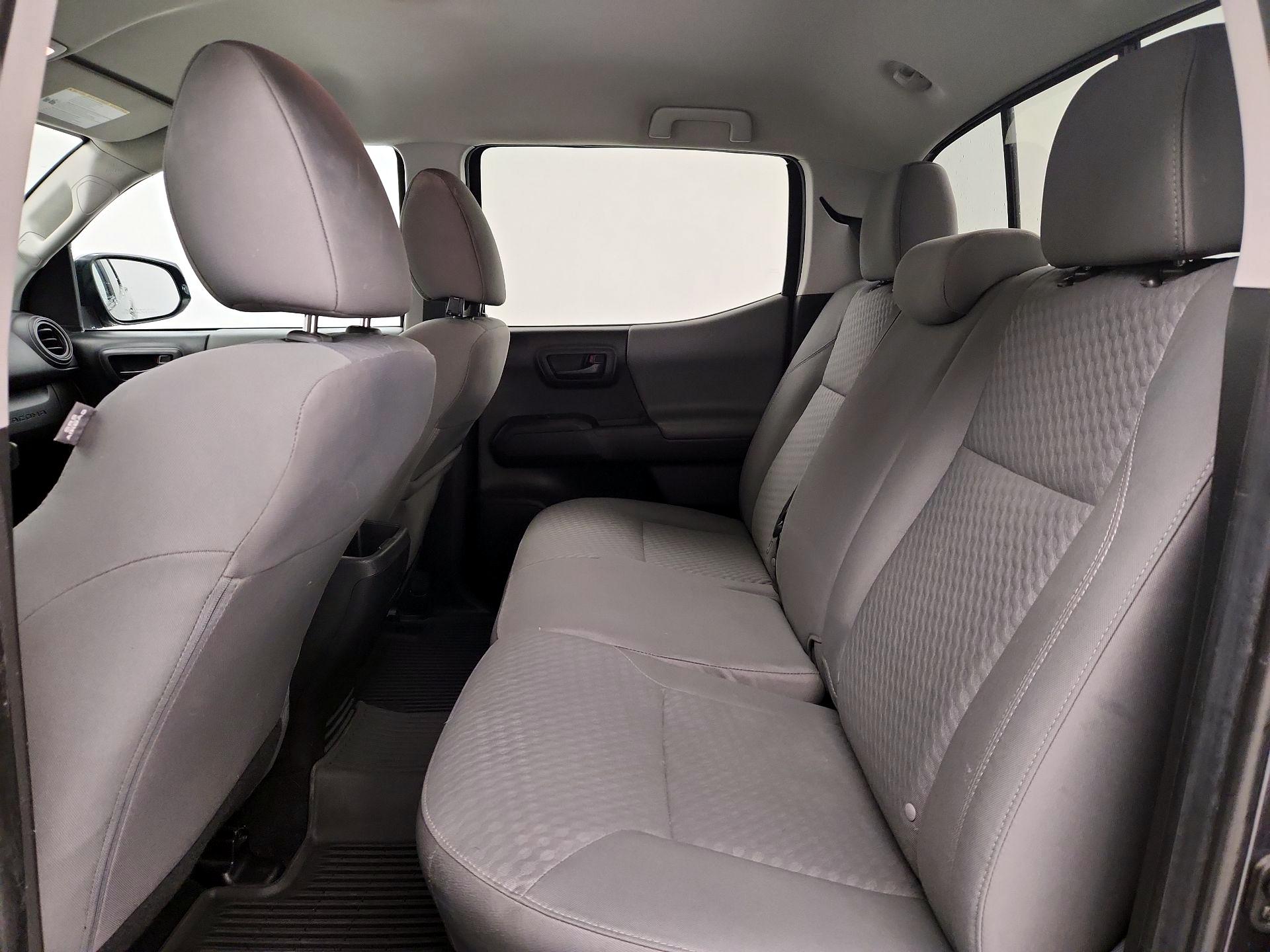 Thumbnail: 2022 Toyota Tacoma - 19