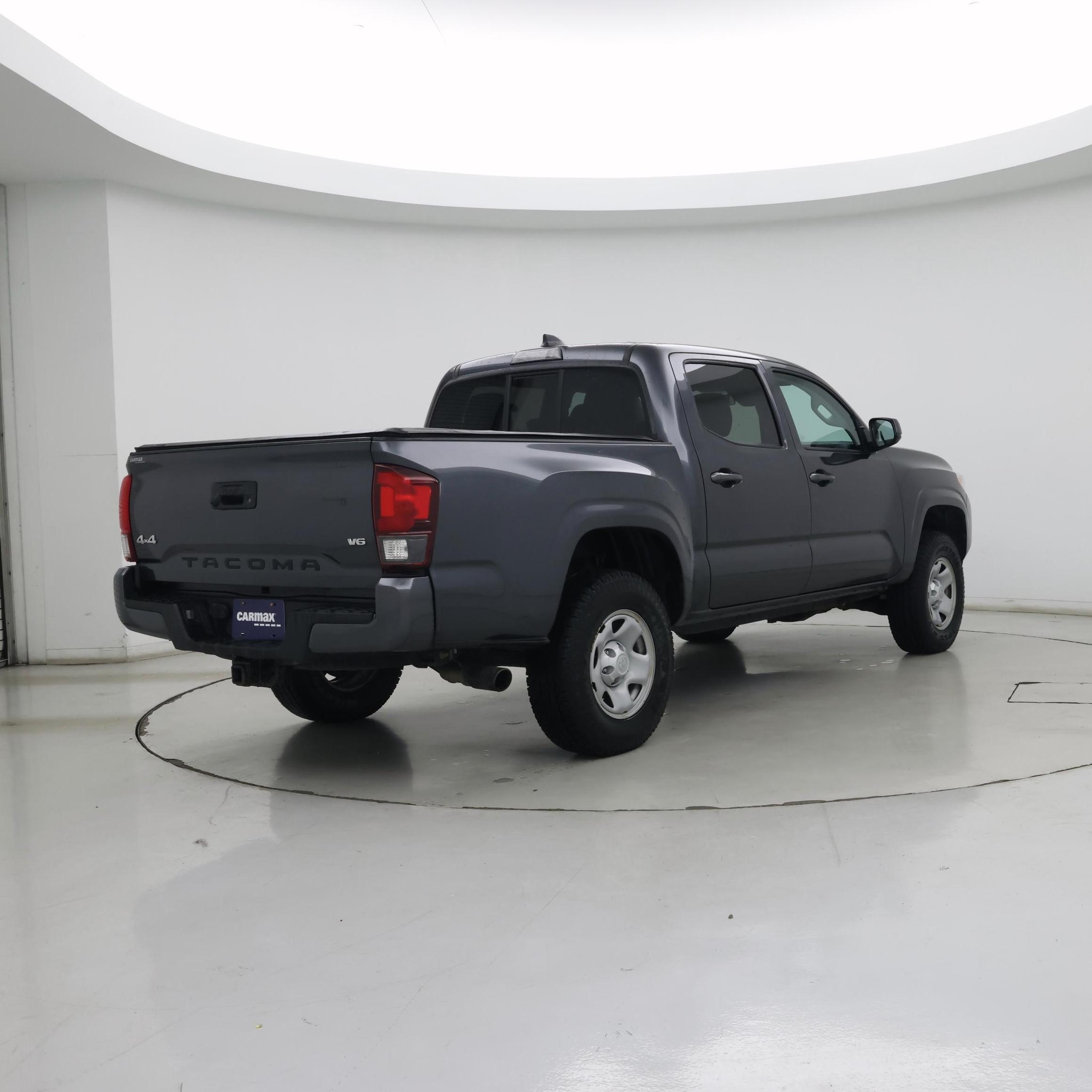 Thumbnail: 2022 Toyota Tacoma - 8