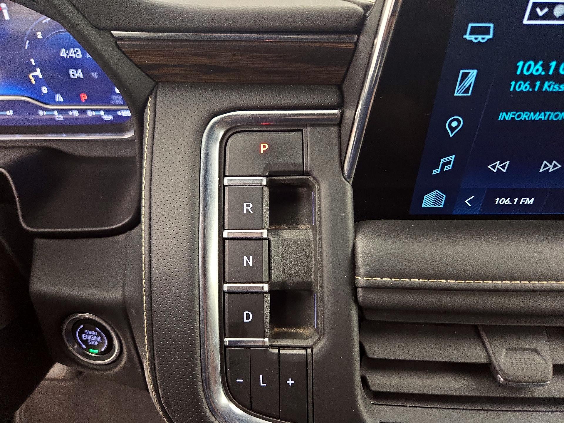 Thumbnail: 2023 Chevrolet Suburban - 17