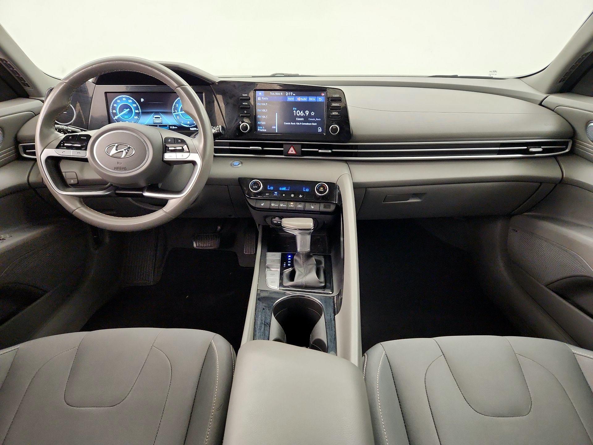 Thumbnail: 2022 Hyundai Elantra - 9