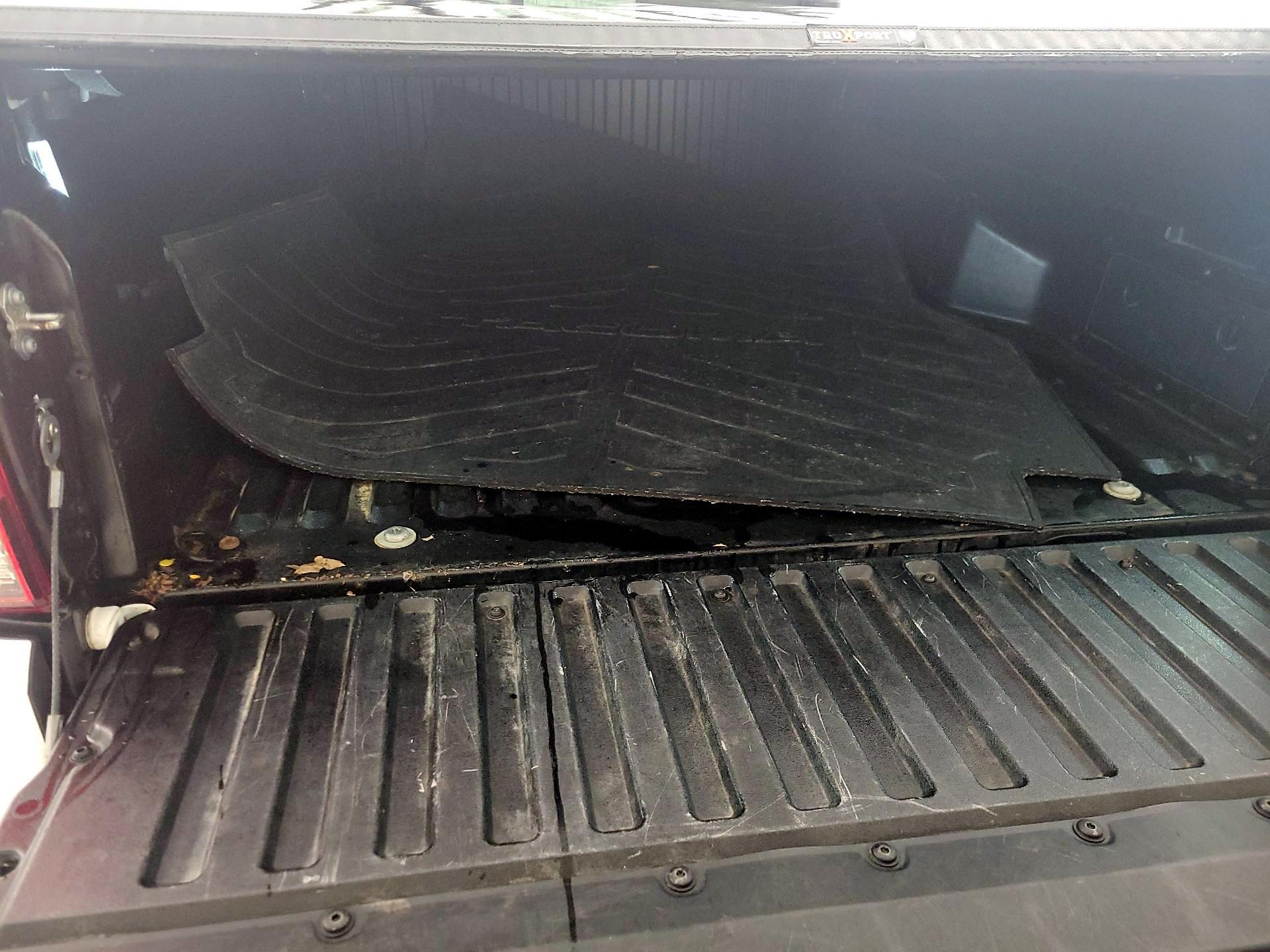 Thumbnail: 2022 Toyota Tacoma - 19