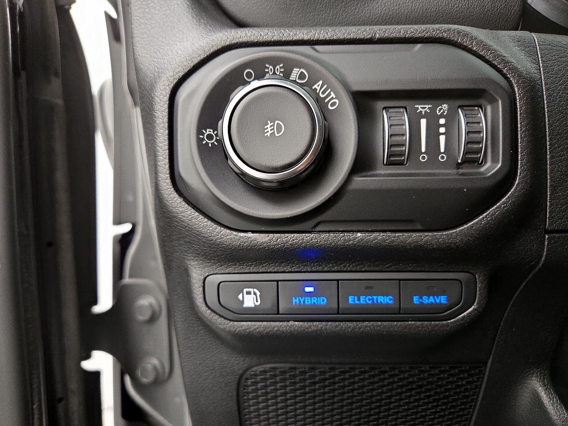 Thumbnail: 2022 Jeep Wrangler - 13