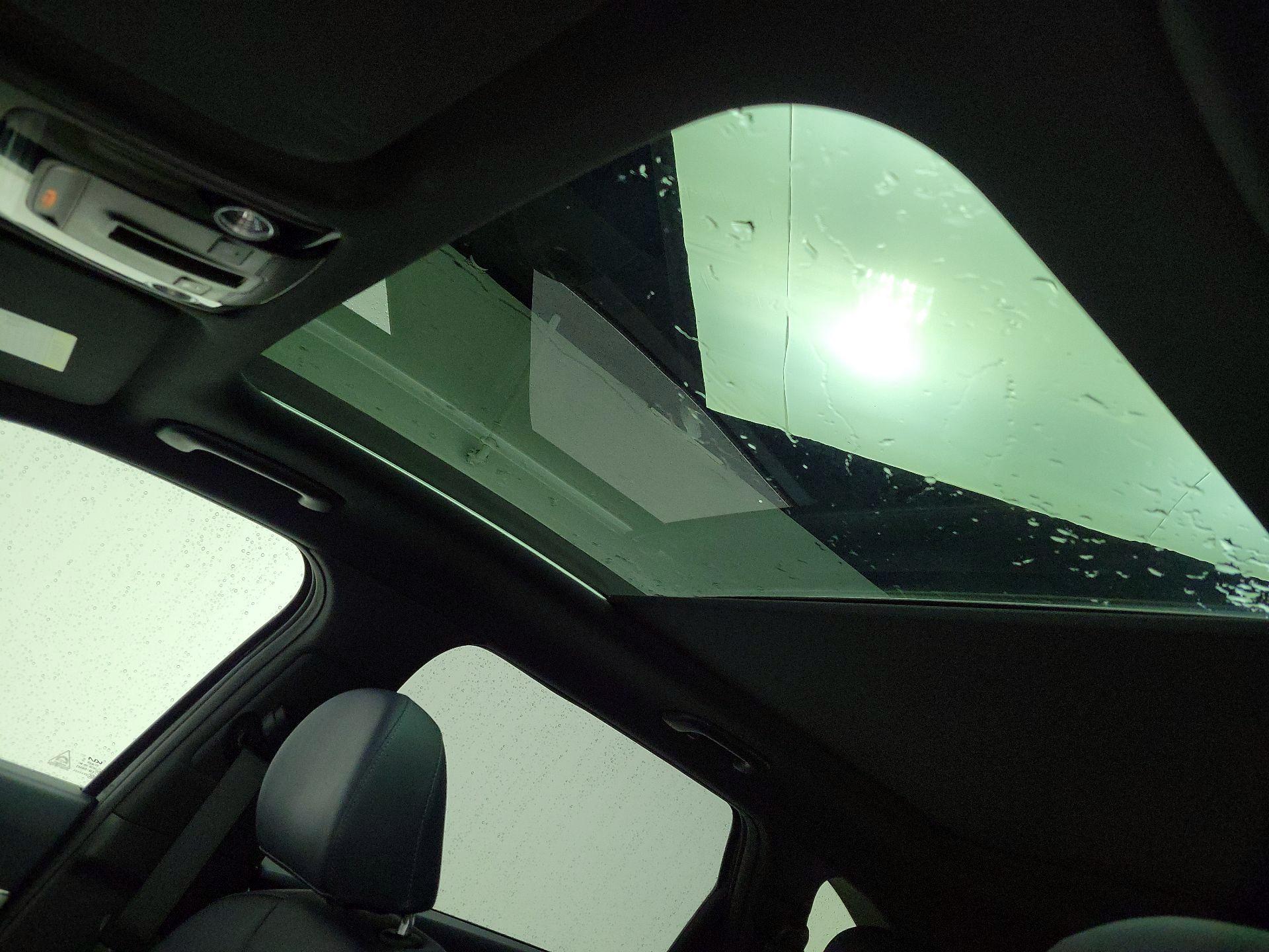 Thumbnail: 2022 Kia Sorento - 20