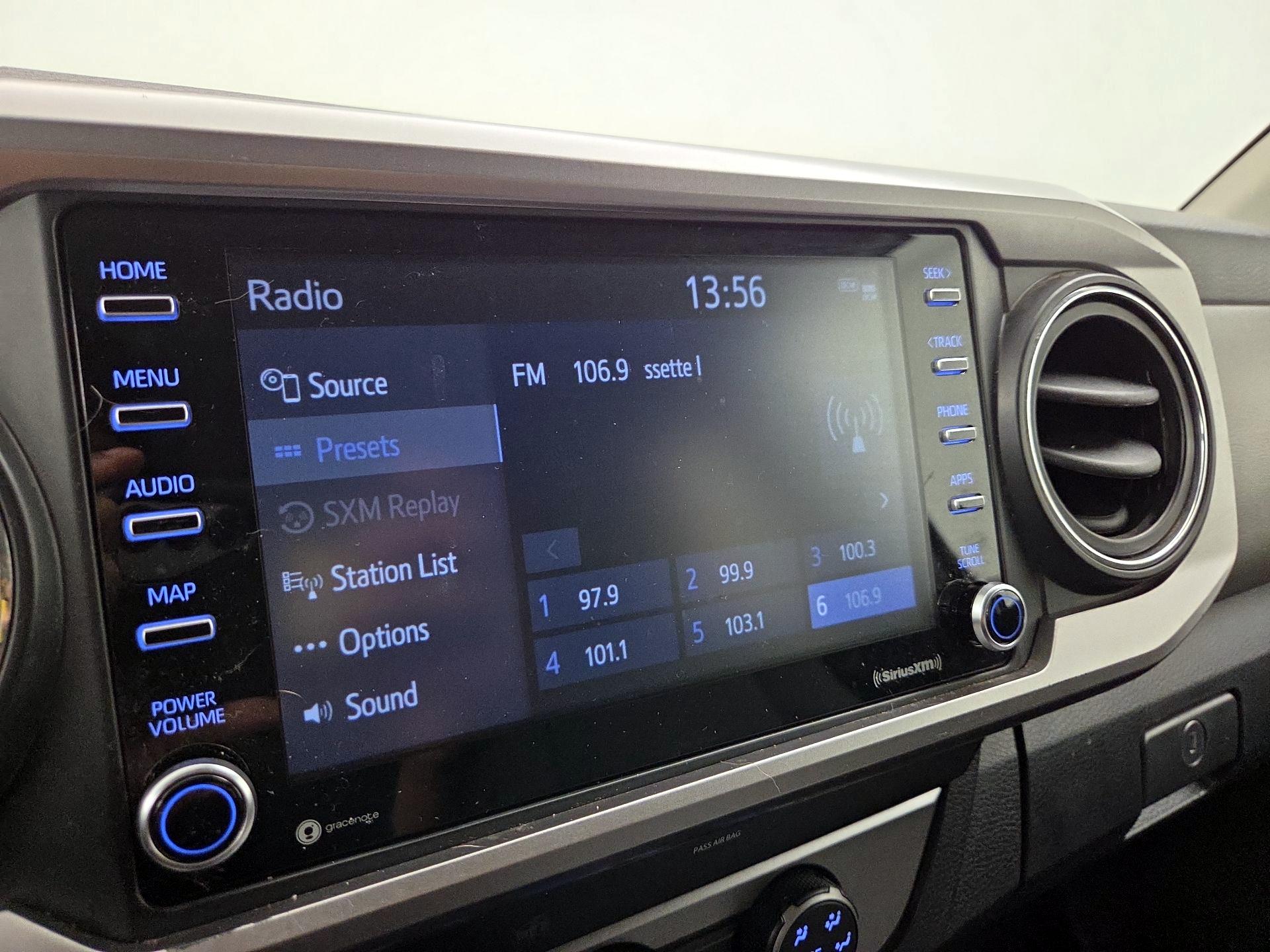 Thumbnail: 2023 Toyota Tacoma - 15