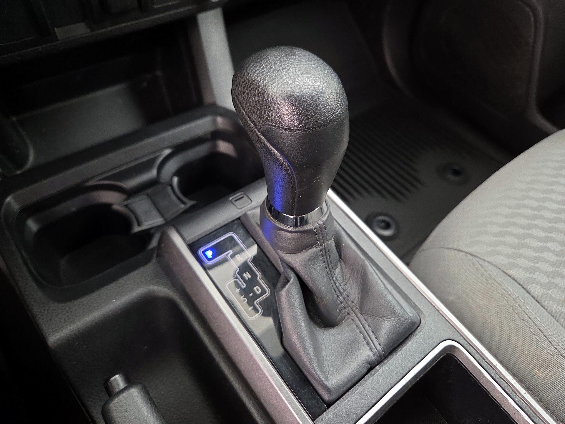 Thumbnail: 2023 Toyota Tacoma - 17