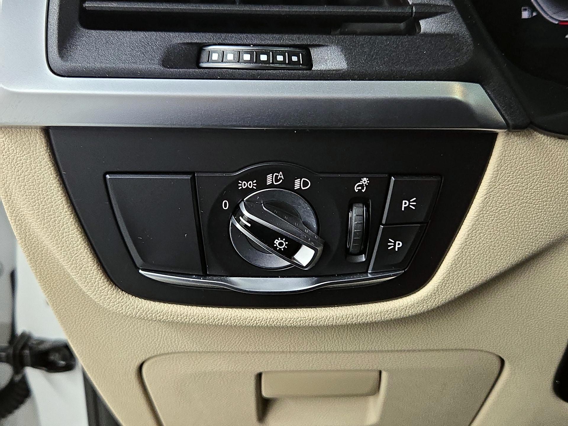 Thumbnail: 2022 BMW X3 - 13