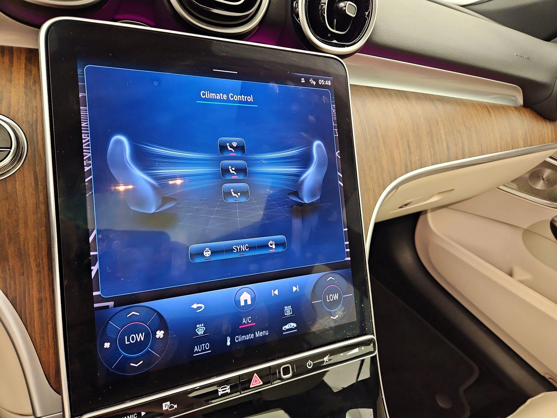 Thumbnail: 2024 Mercedes-Benz C-Class - 17