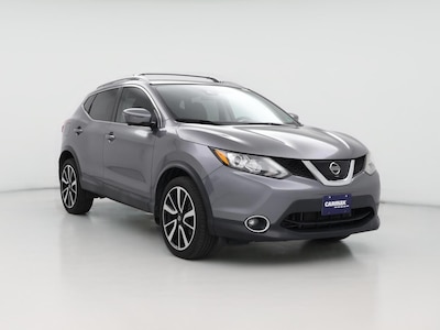 Gray 2017 Nissan Rogue Sport SL