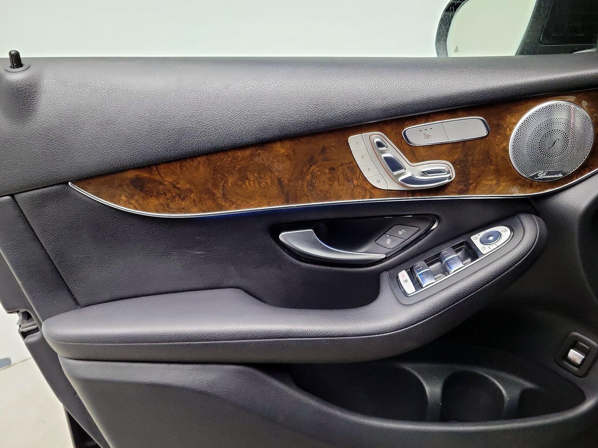 Thumbnail: 2017 Mercedes-Benz GLC - 12