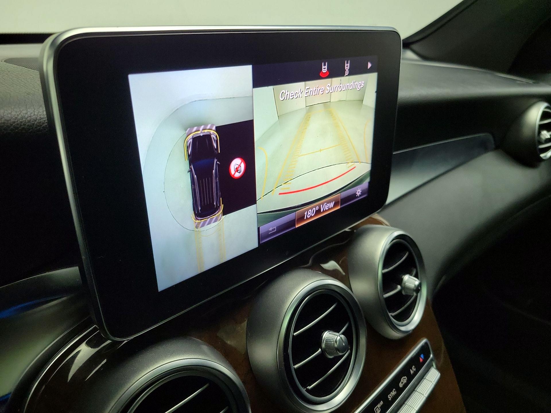 Thumbnail: 2017 Mercedes-Benz GLC - 15