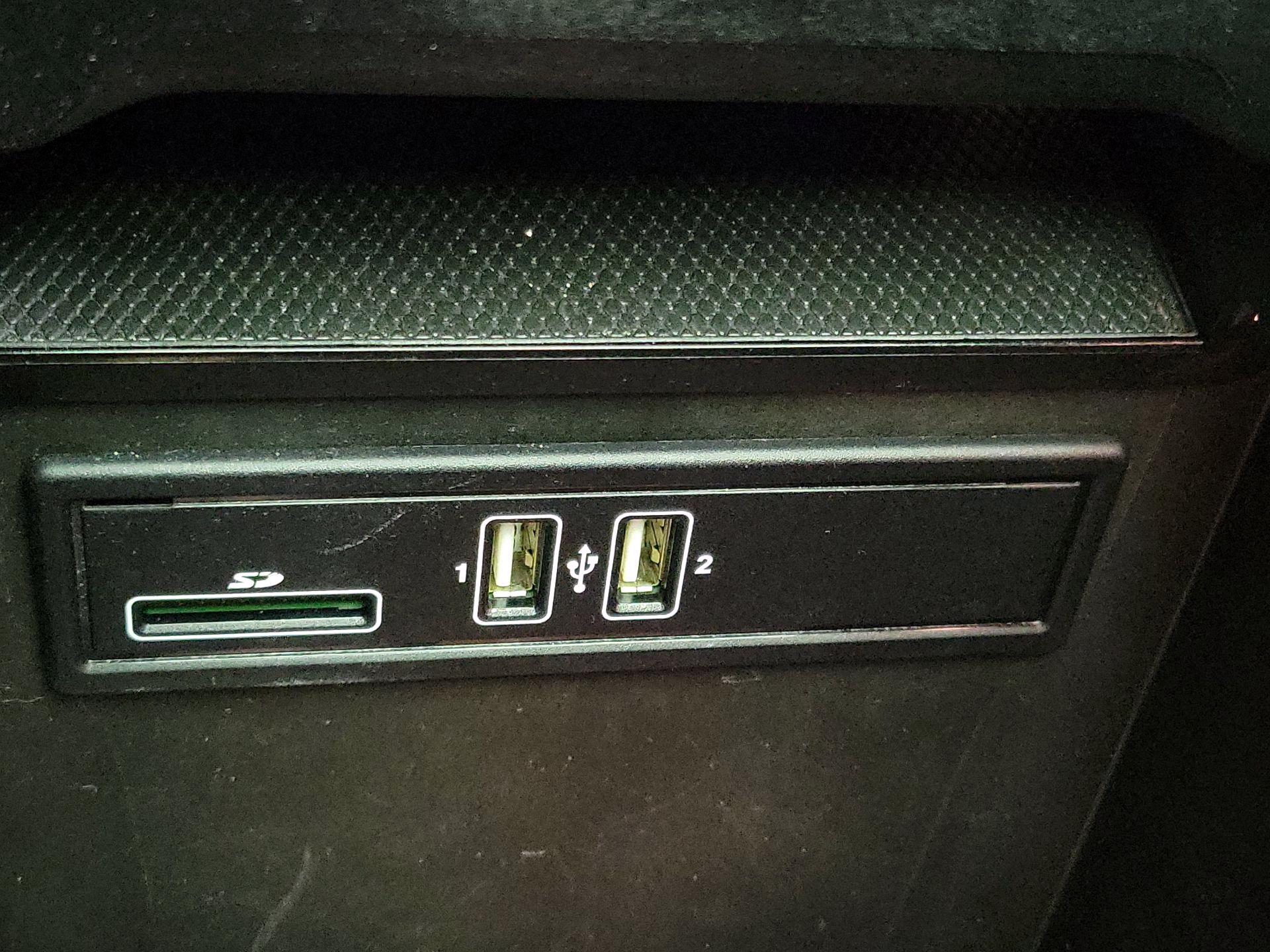 Thumbnail: 2017 Mercedes-Benz GLC - 19