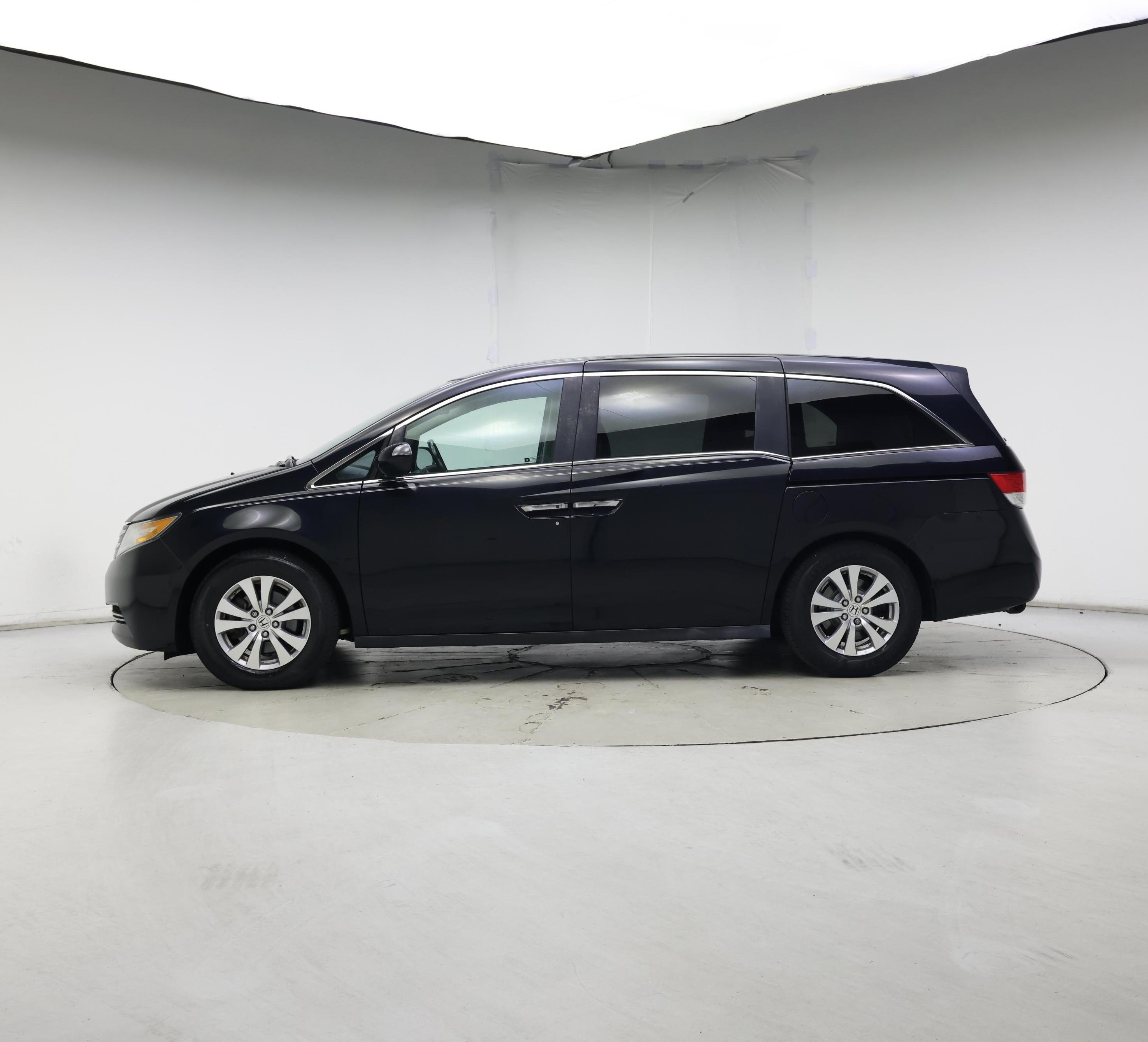 Thumbnail: 2016 Honda Odyssey - 3