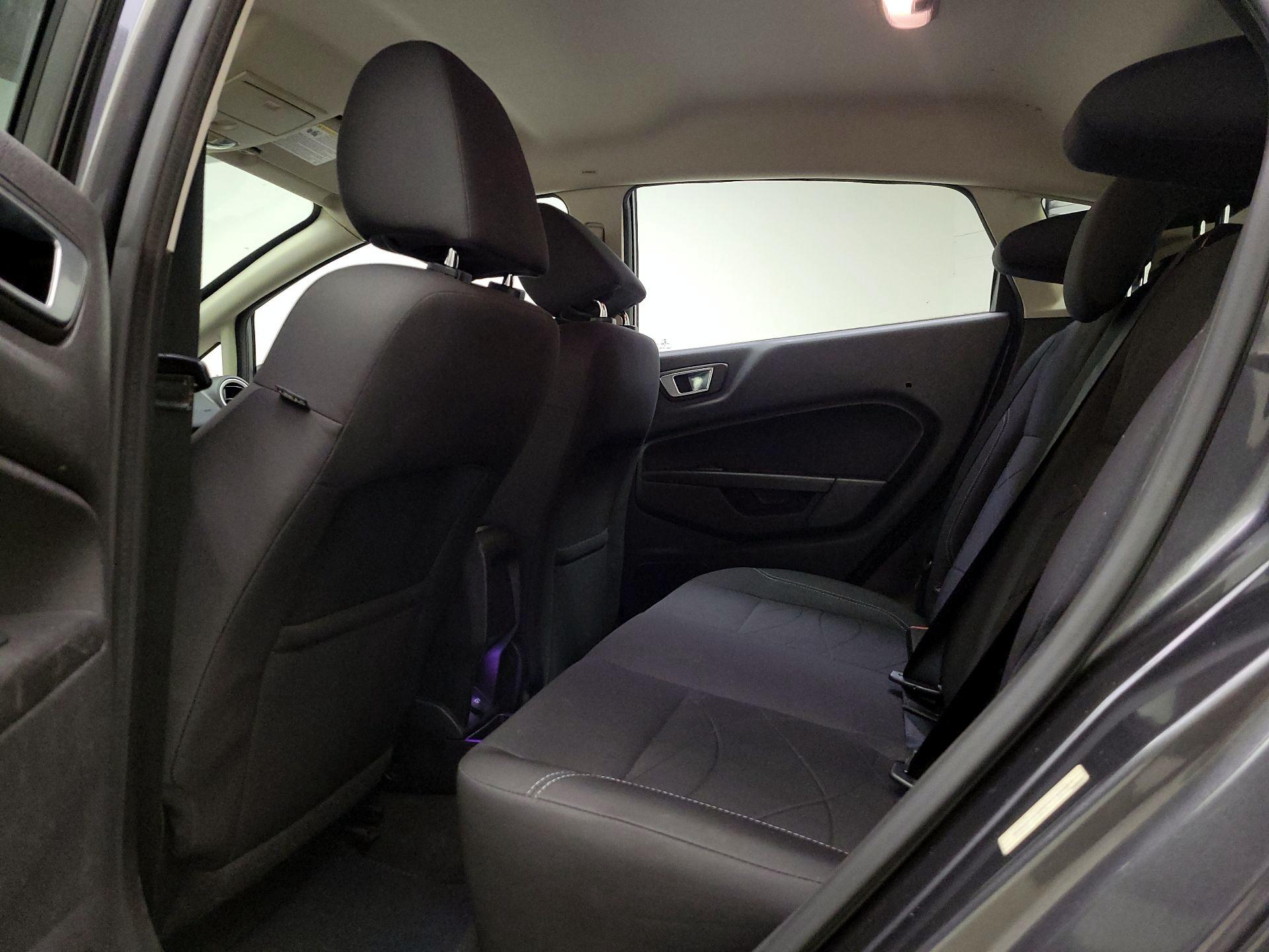 Thumbnail: 2015 Ford Fiesta - 18