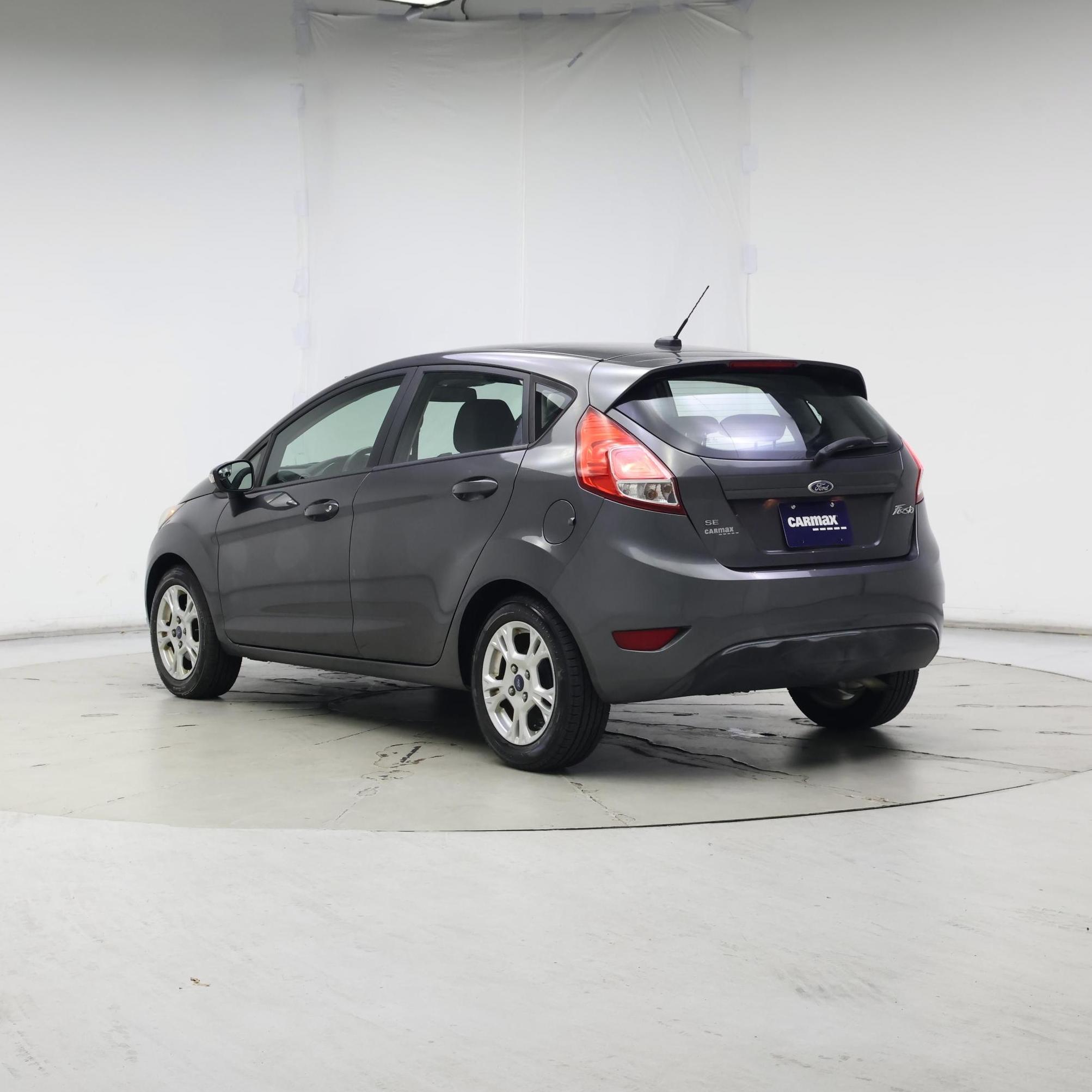 Thumbnail: 2015 Ford Fiesta - 2
