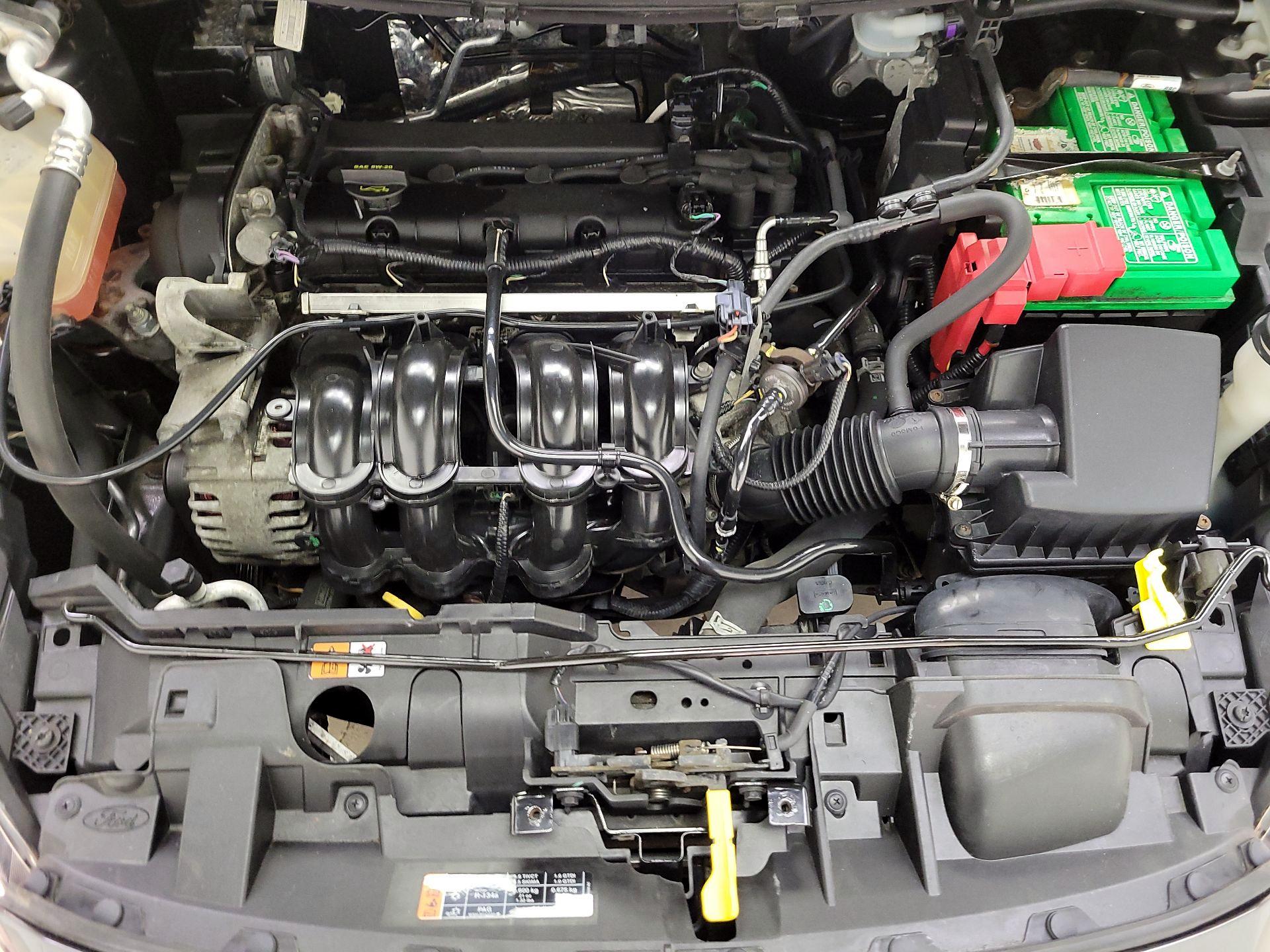 Thumbnail: 2015 Ford Fiesta - 20