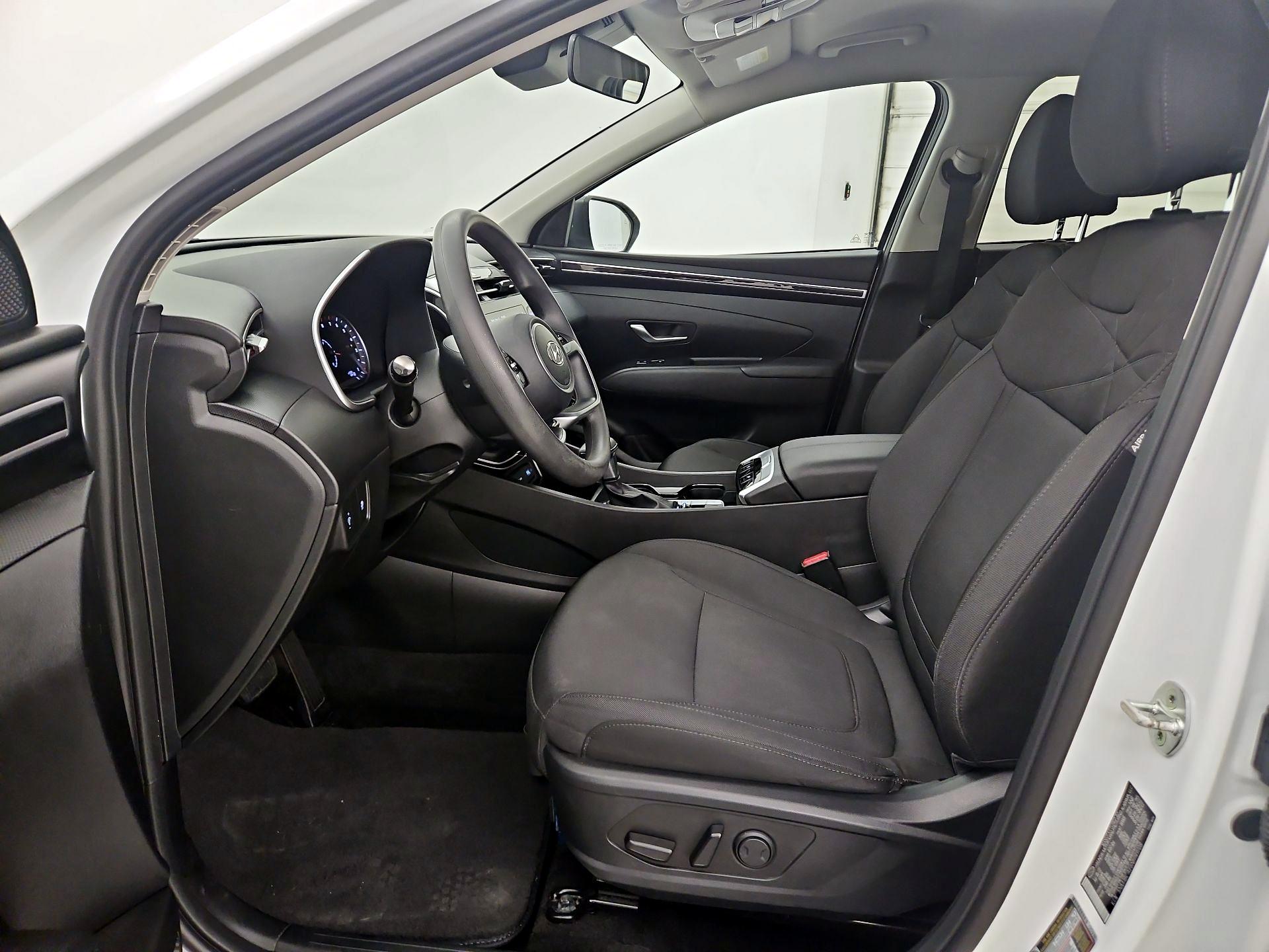 Thumbnail: 2022 Hyundai Tucson - 11