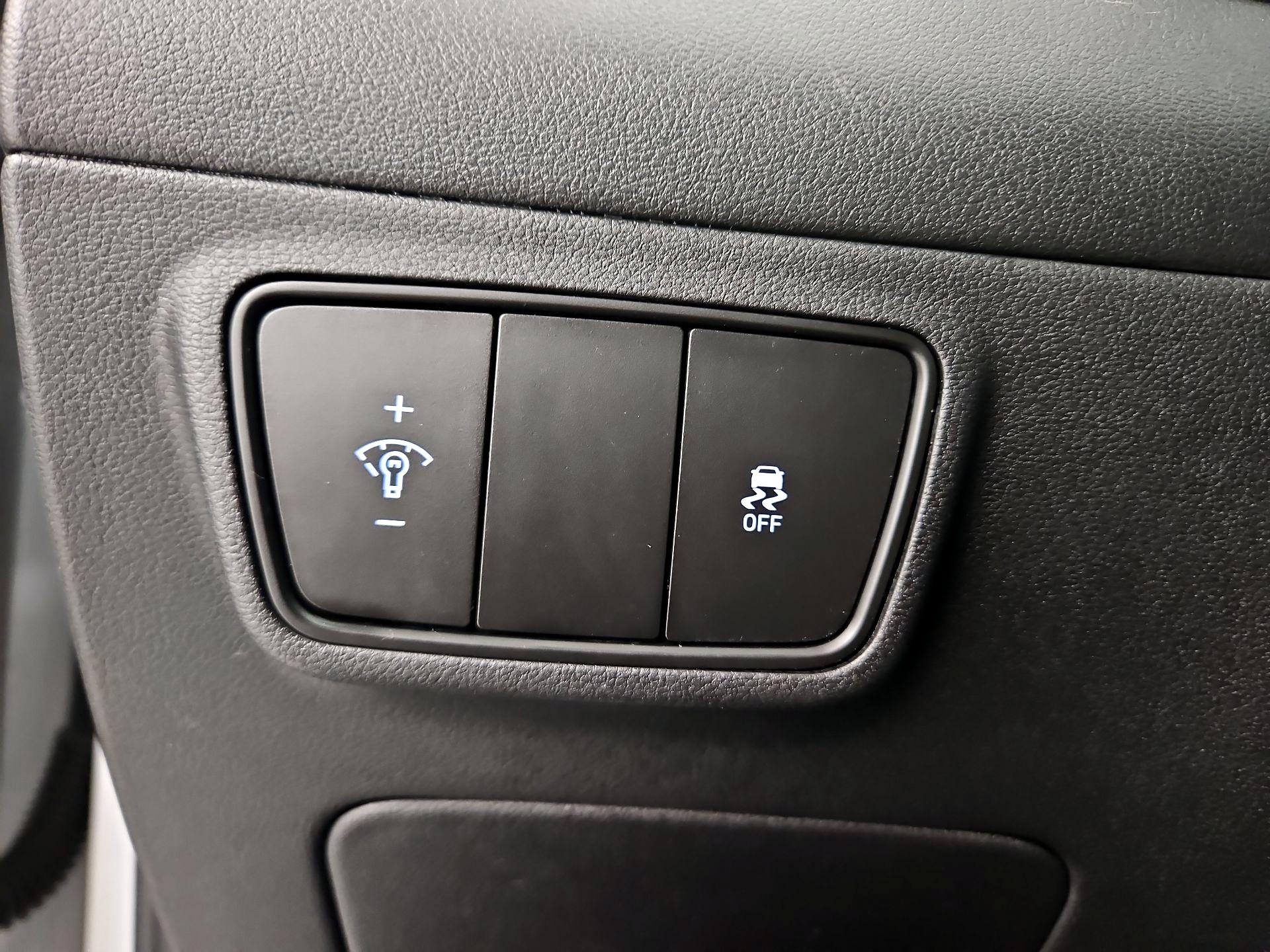 Thumbnail: 2022 Hyundai Tucson - 13