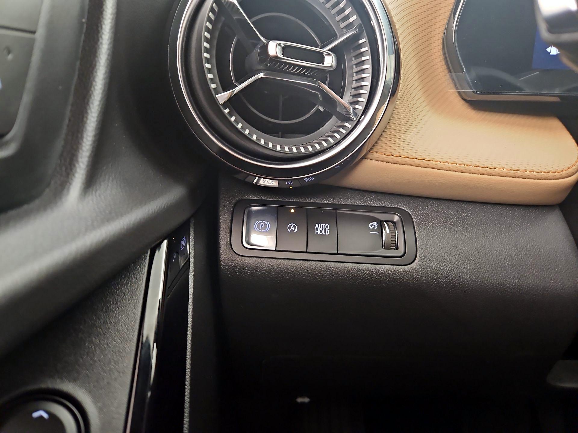 Thumbnail: 2026 Chevrolet Equinox - 13