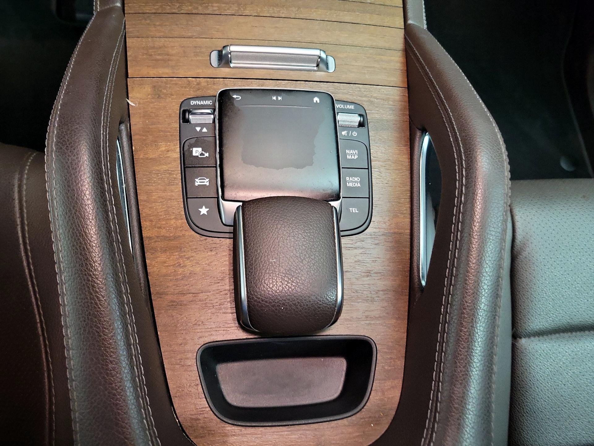 Thumbnail: 2021 Mercedes-Benz GLE - 18