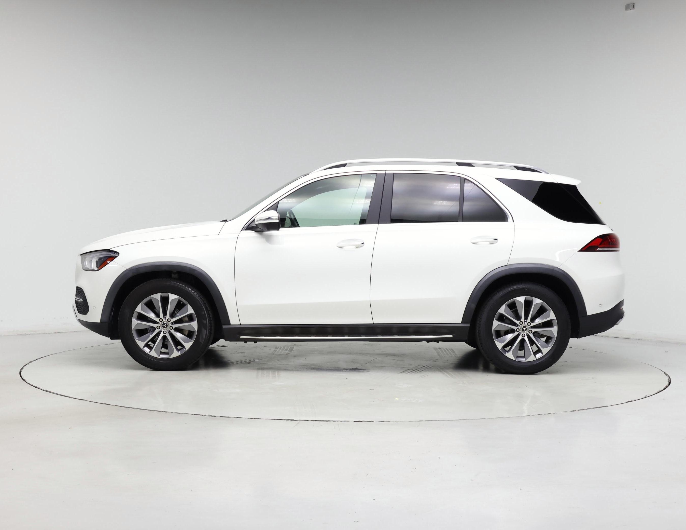 Thumbnail: 2021 Mercedes-Benz GLE - 3