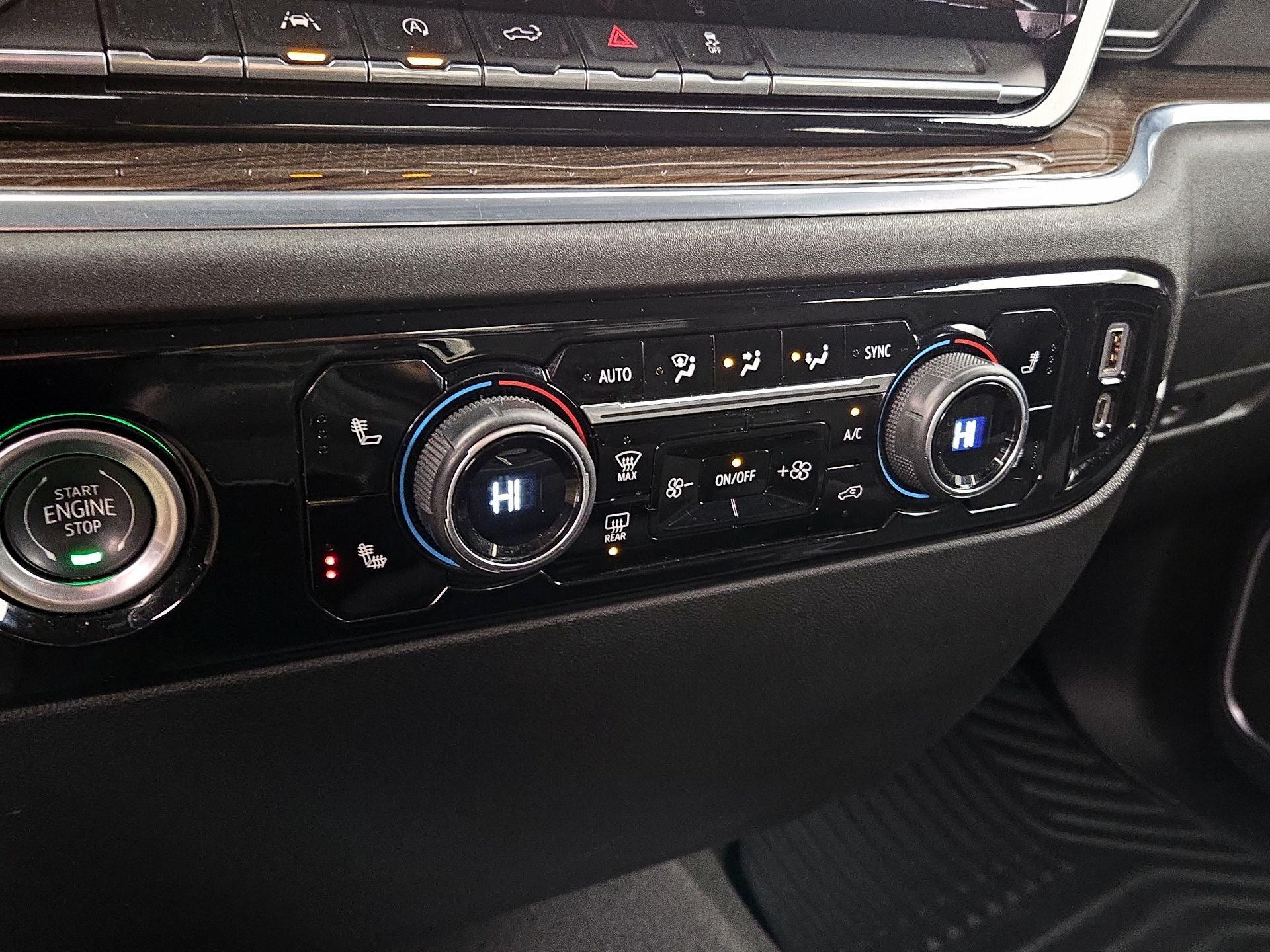 Thumbnail: 2022 Chevrolet Silverado 1500 - 17