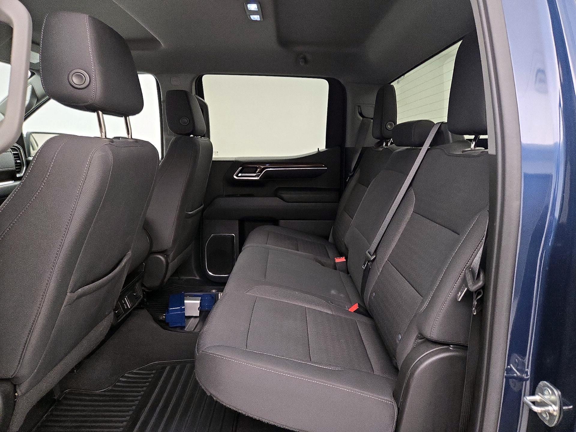 Thumbnail: 2022 Chevrolet Silverado 1500 - 20