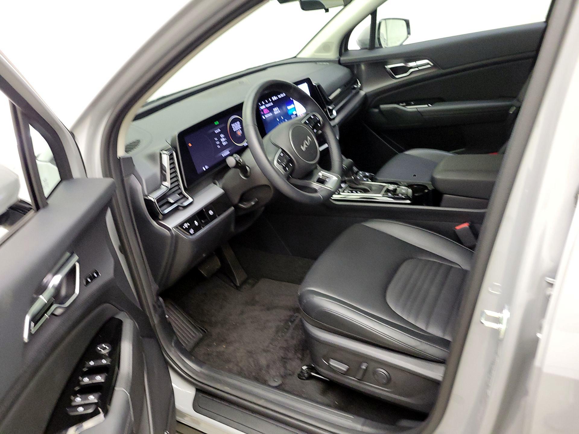 Thumbnail: 2025 Kia Sportage - 11