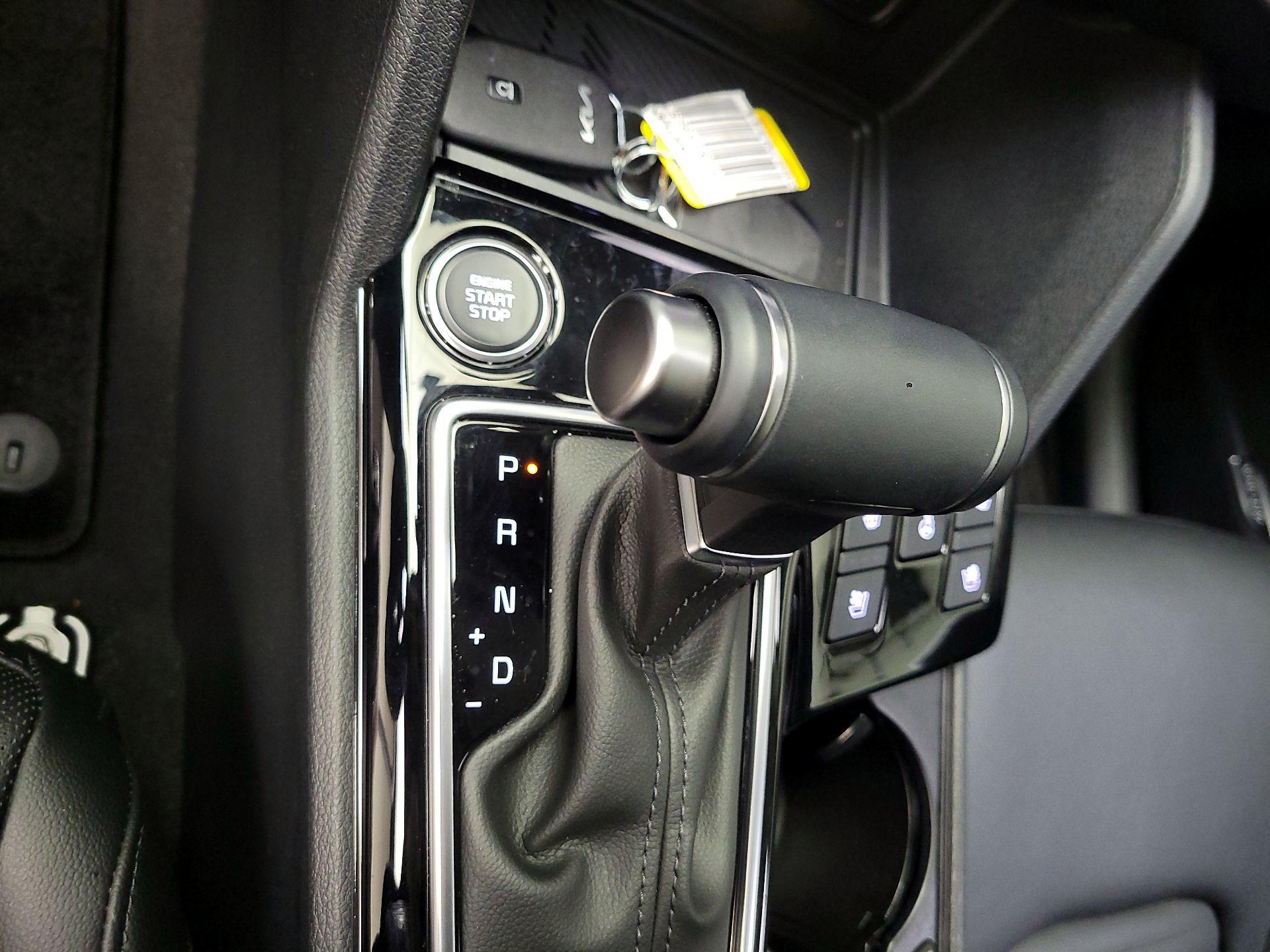 Thumbnail: 2025 Kia Sportage - 17