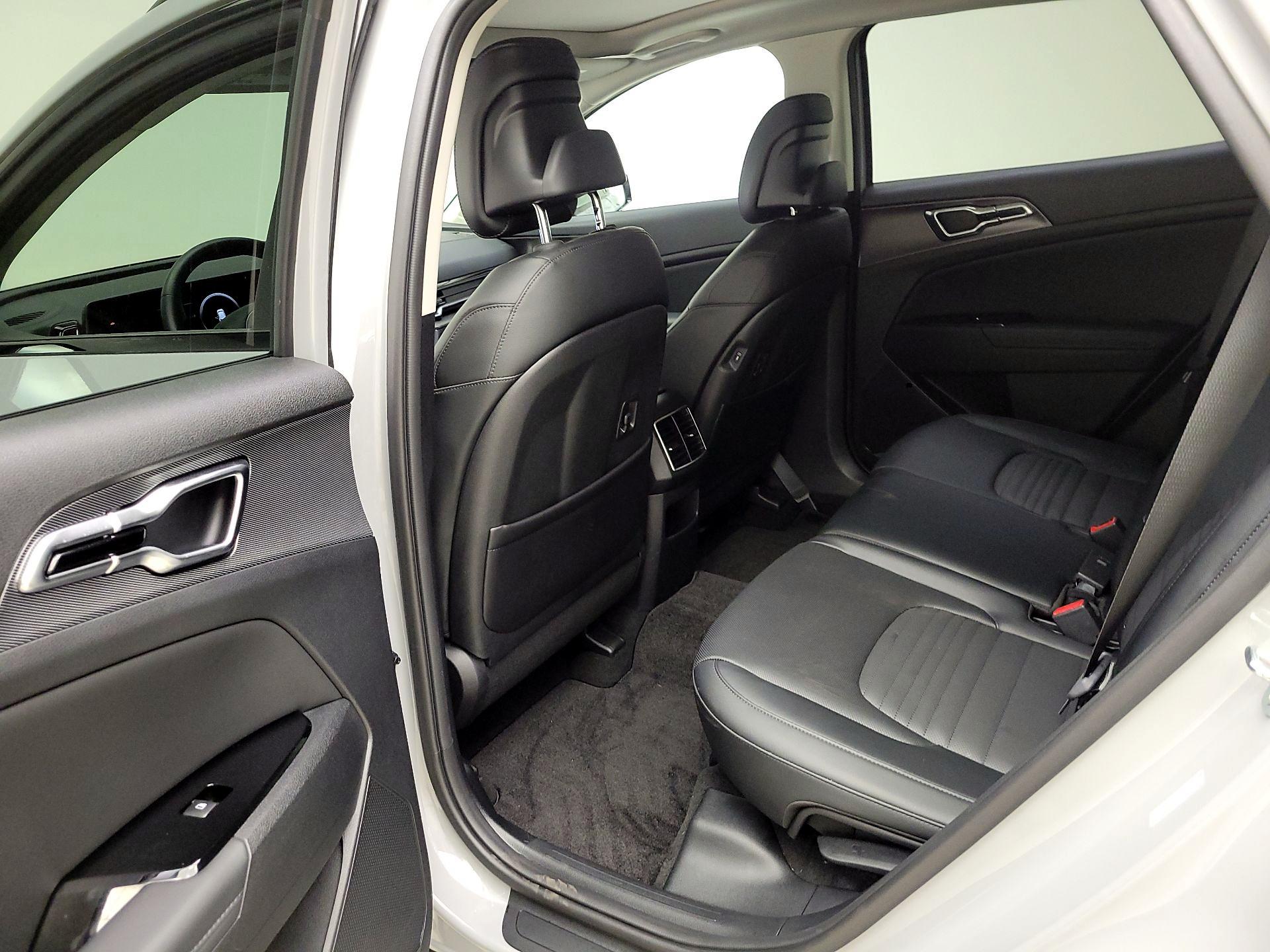 Thumbnail: 2025 Kia Sportage - 19