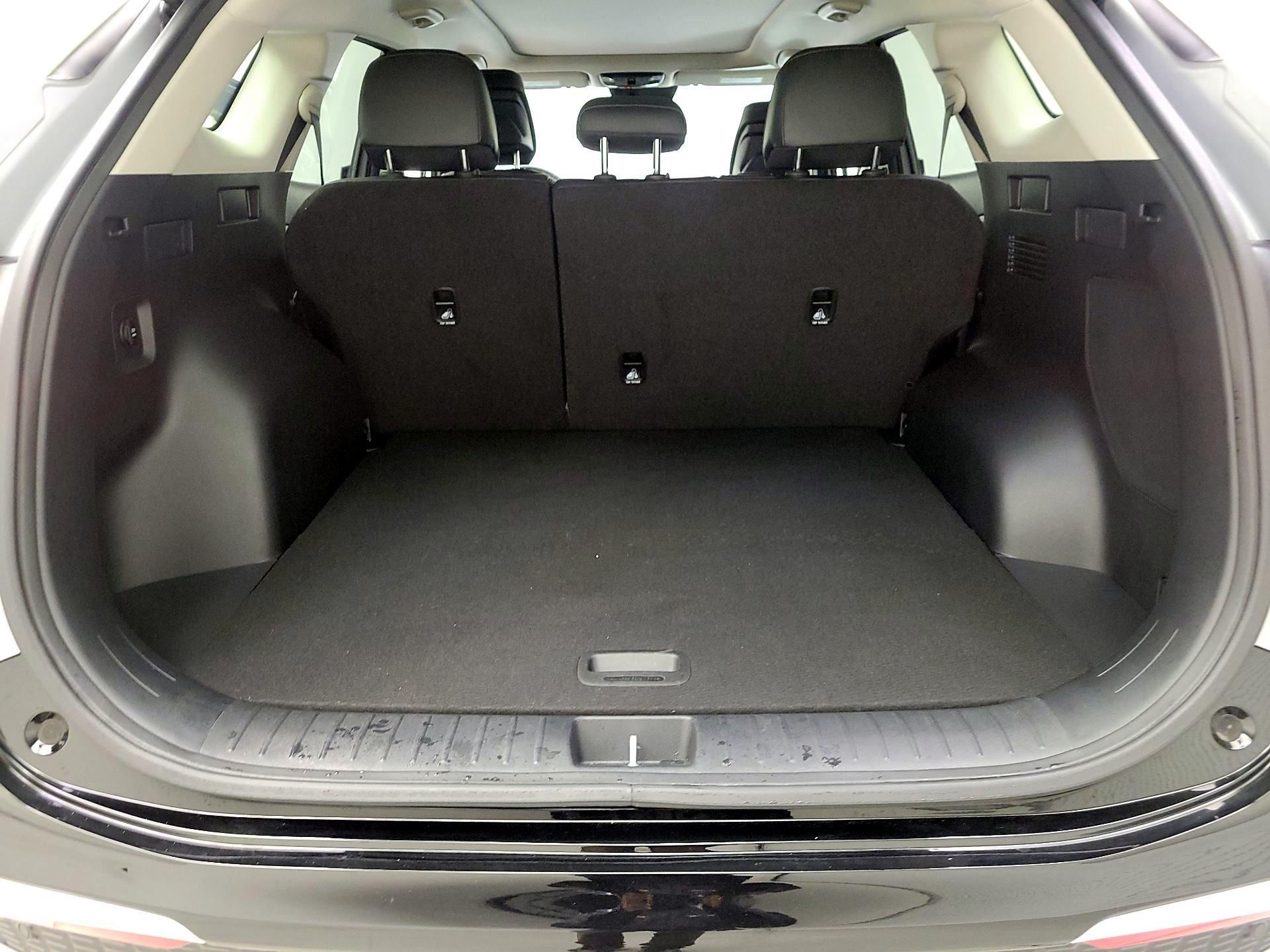 Thumbnail: 2025 Kia Sportage - 20