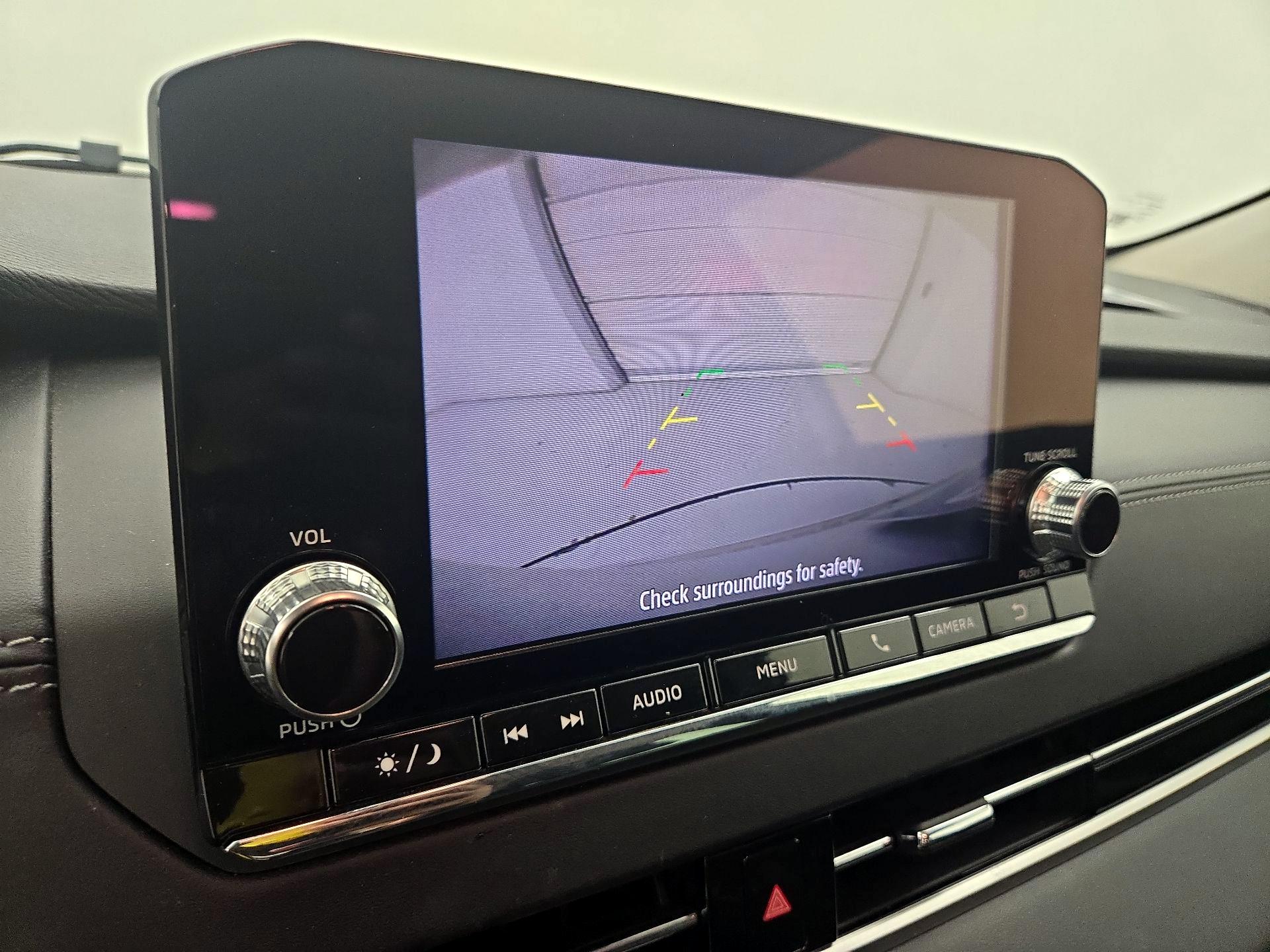 Thumbnail: 2022 Mitsubishi Outlander - 14