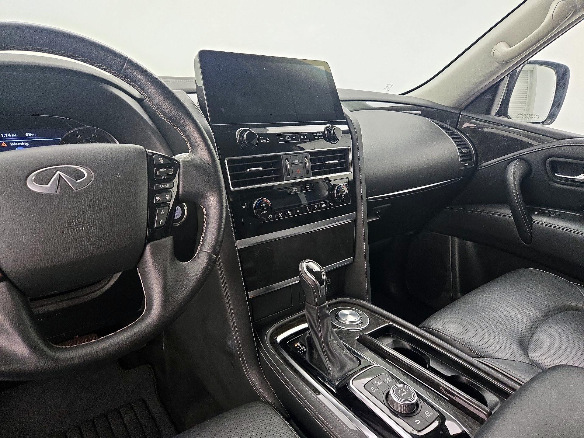 Thumbnail: 2022 INFINITI QX80 - 9