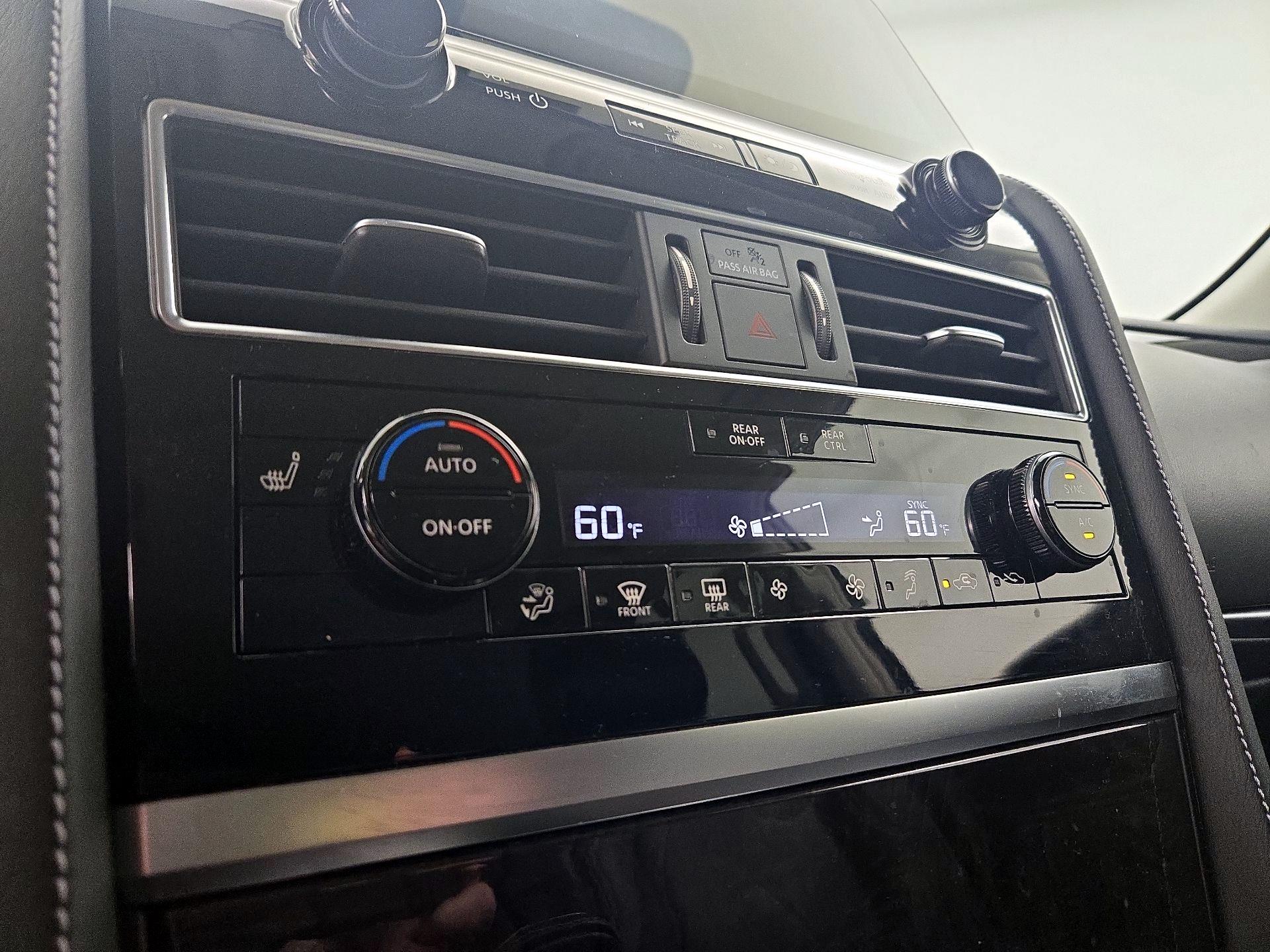 Thumbnail: 2022 INFINITI QX80 - 17