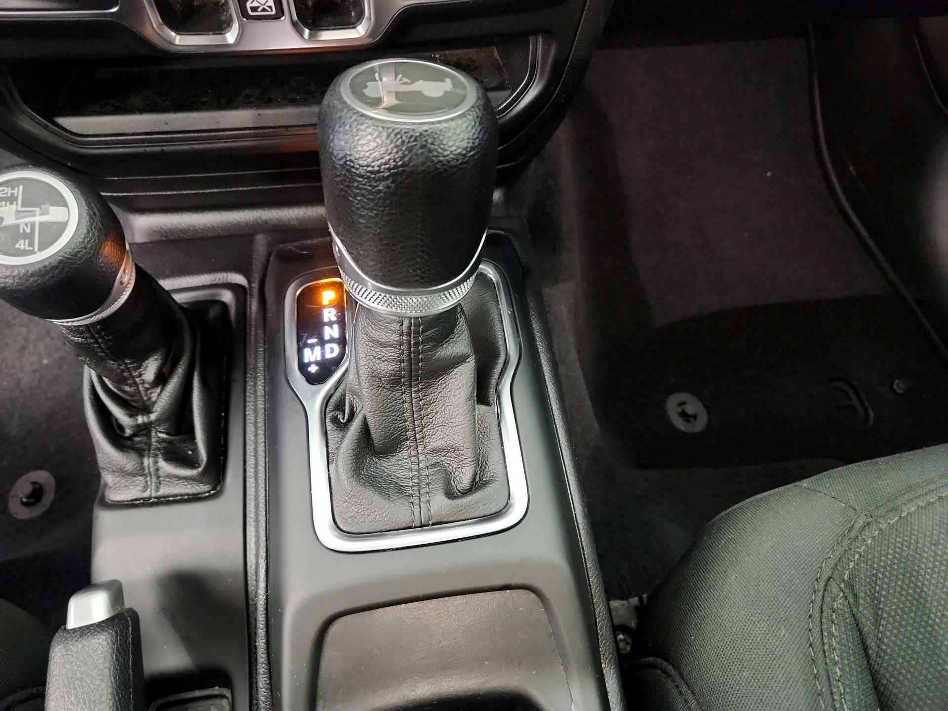 Thumbnail: 2021 Jeep Wrangler - 17