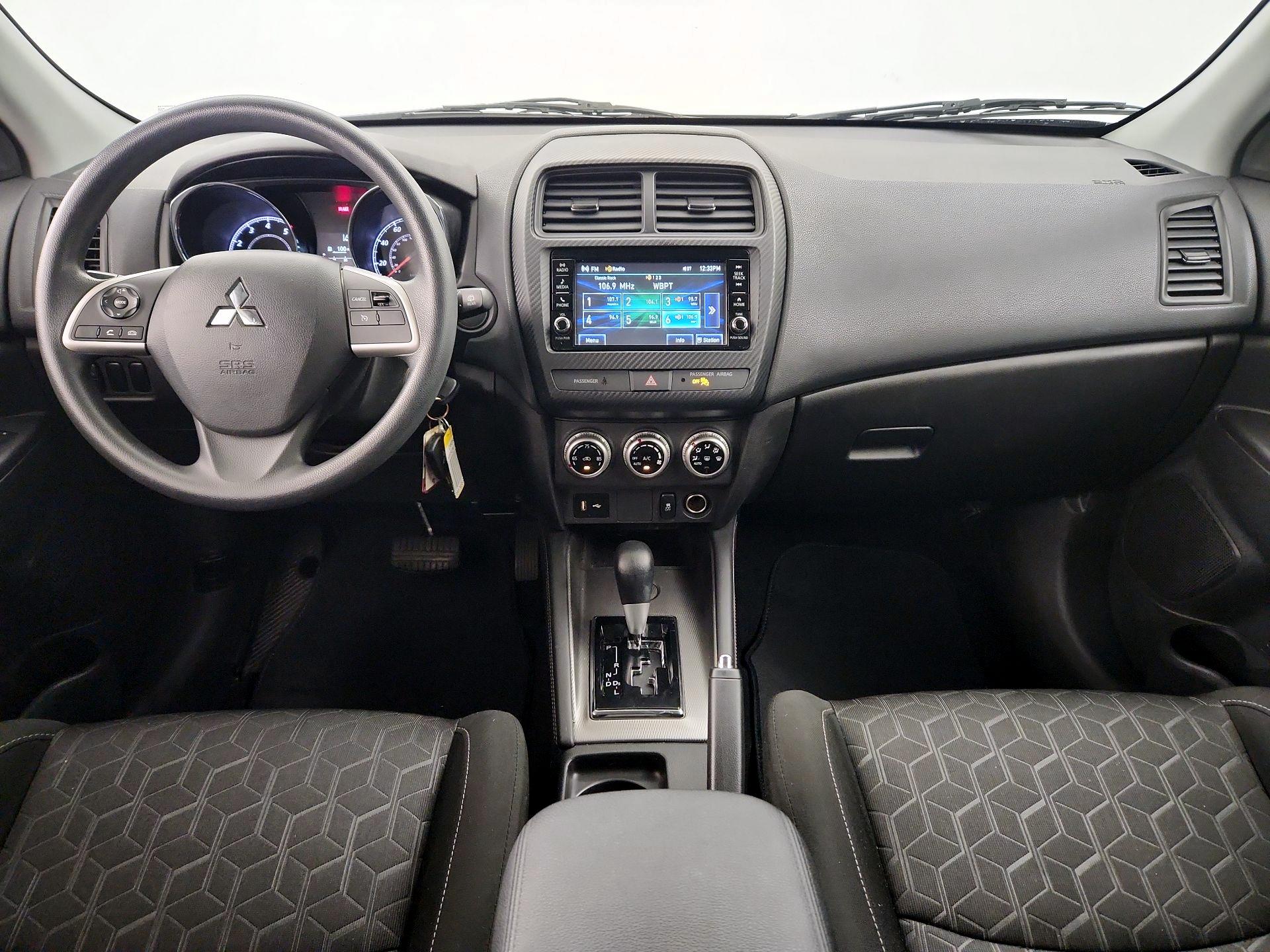 Thumbnail: 2022 Mitsubishi Outlander Sport - 9