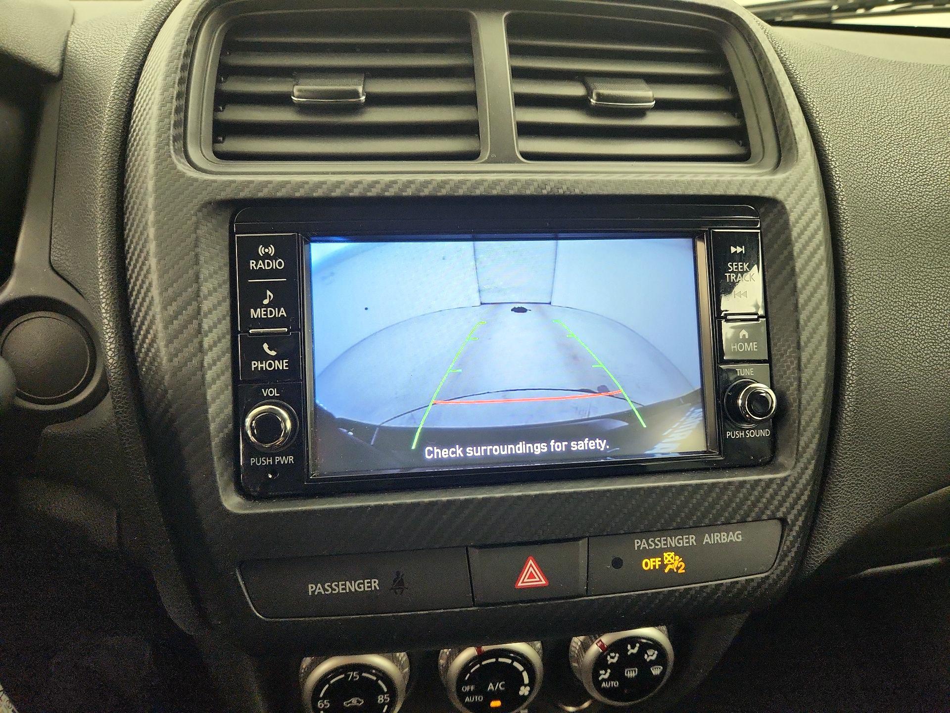 Thumbnail: 2022 Mitsubishi Outlander Sport - 14