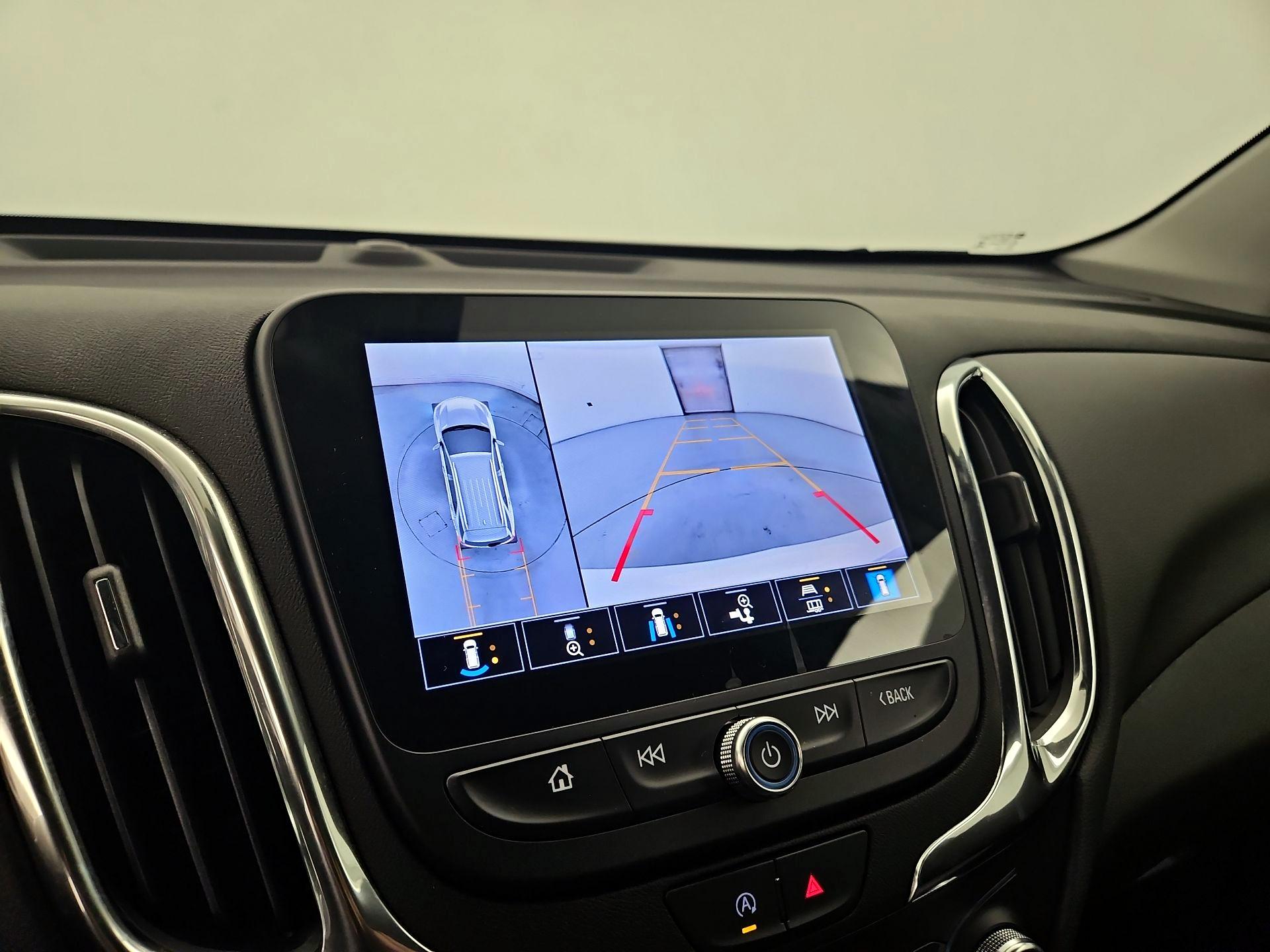 Thumbnail: 2023 Chevrolet Equinox - 14