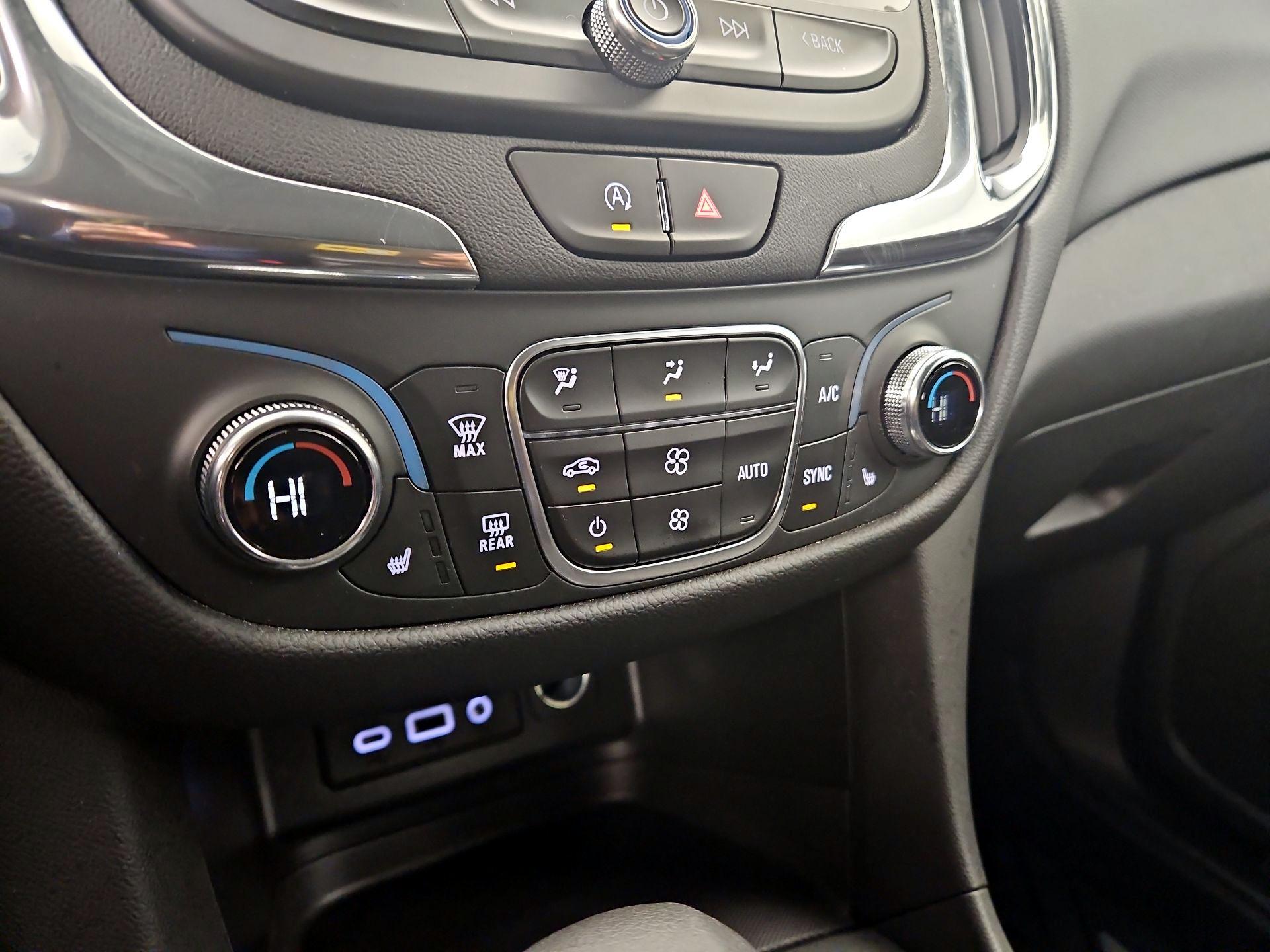 Thumbnail: 2023 Chevrolet Equinox - 16