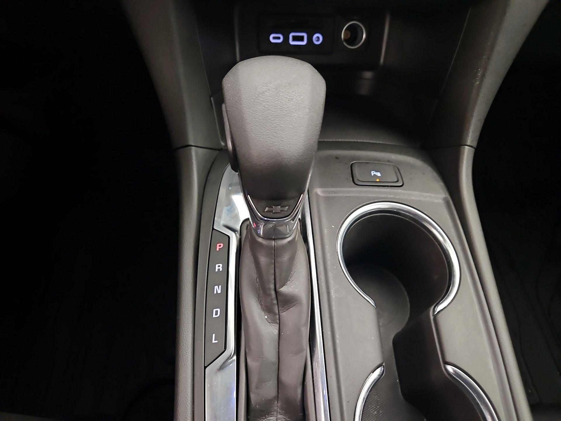 Thumbnail: 2023 Chevrolet Equinox - 17