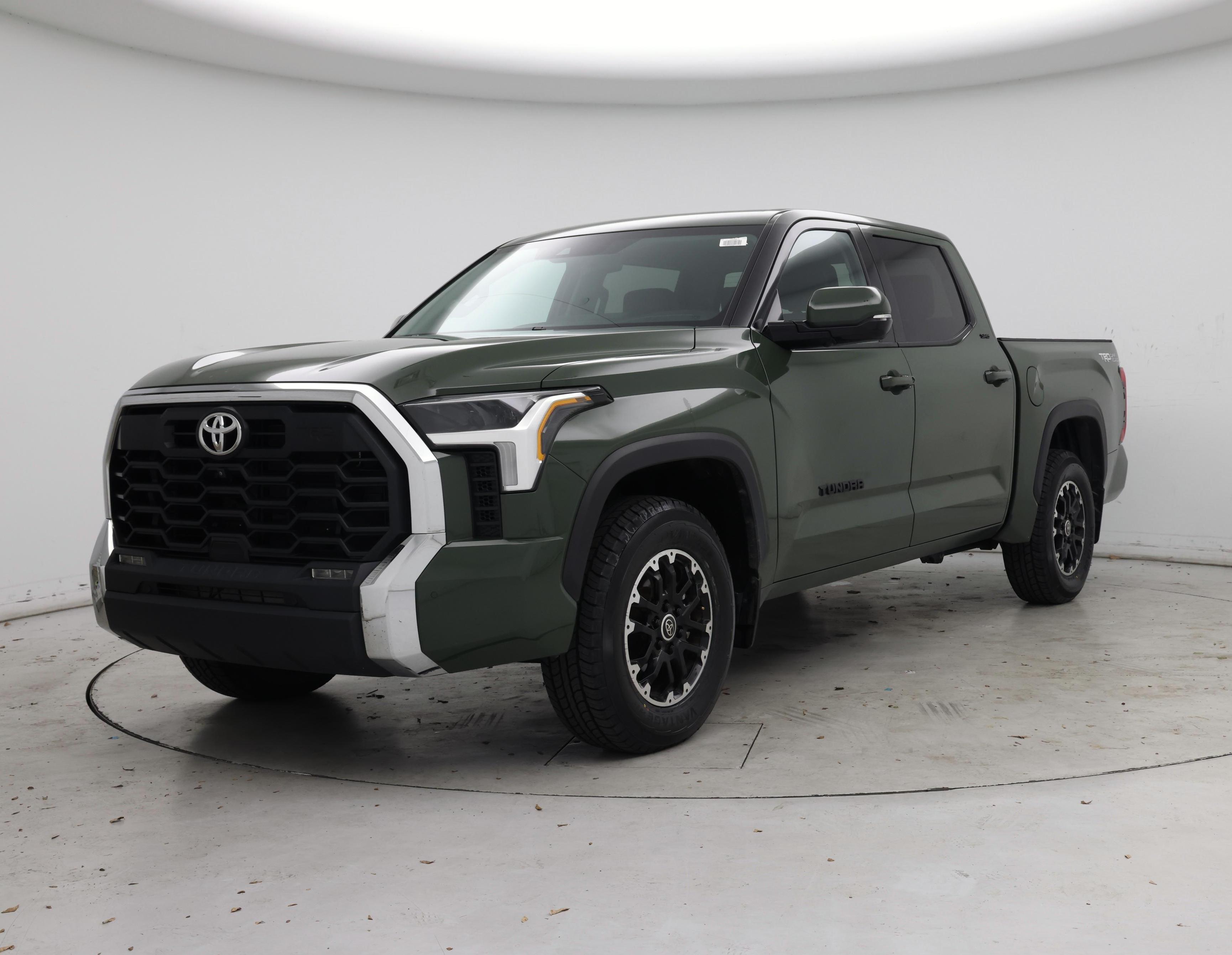 Thumbnail: 2022 Toyota Tundra - 4