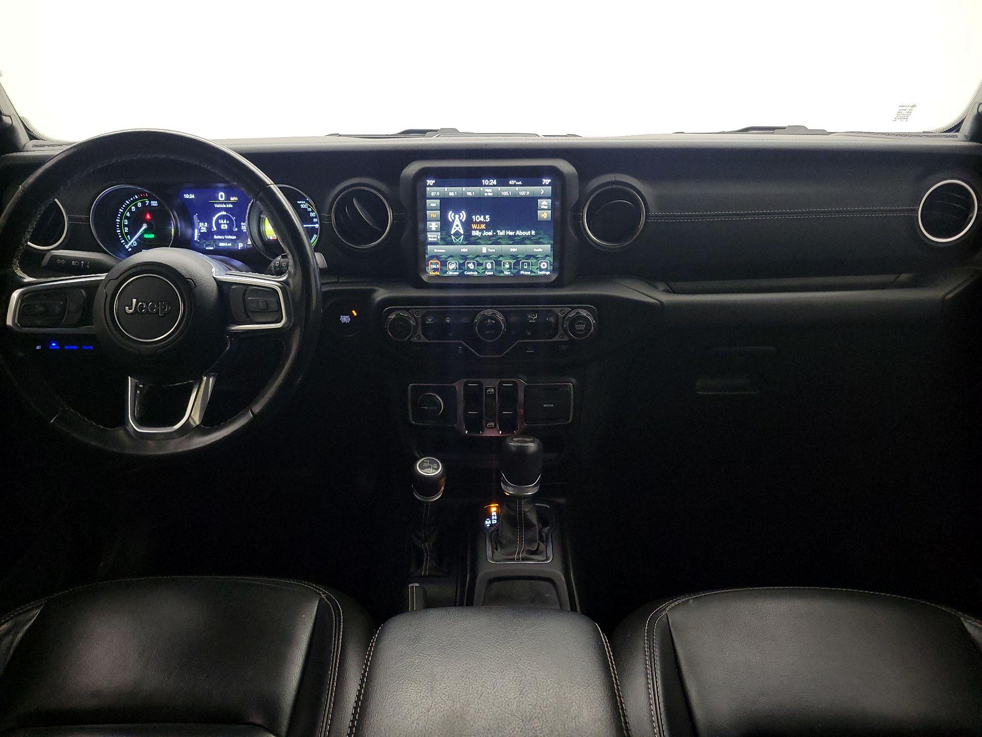 Thumbnail: 2022 Jeep Wrangler - 9