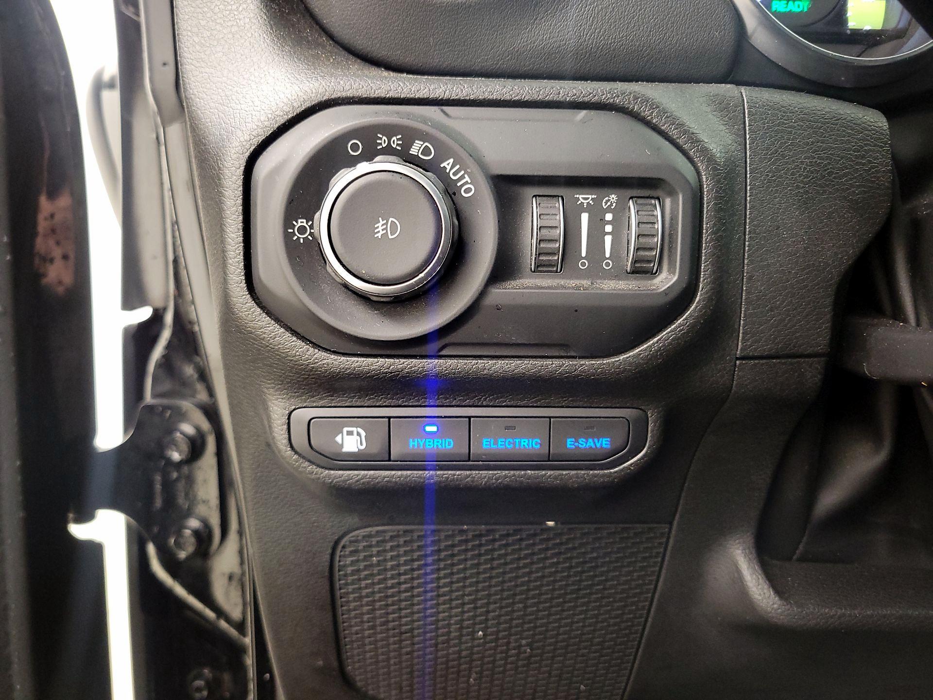 Thumbnail: 2022 Jeep Wrangler - 13