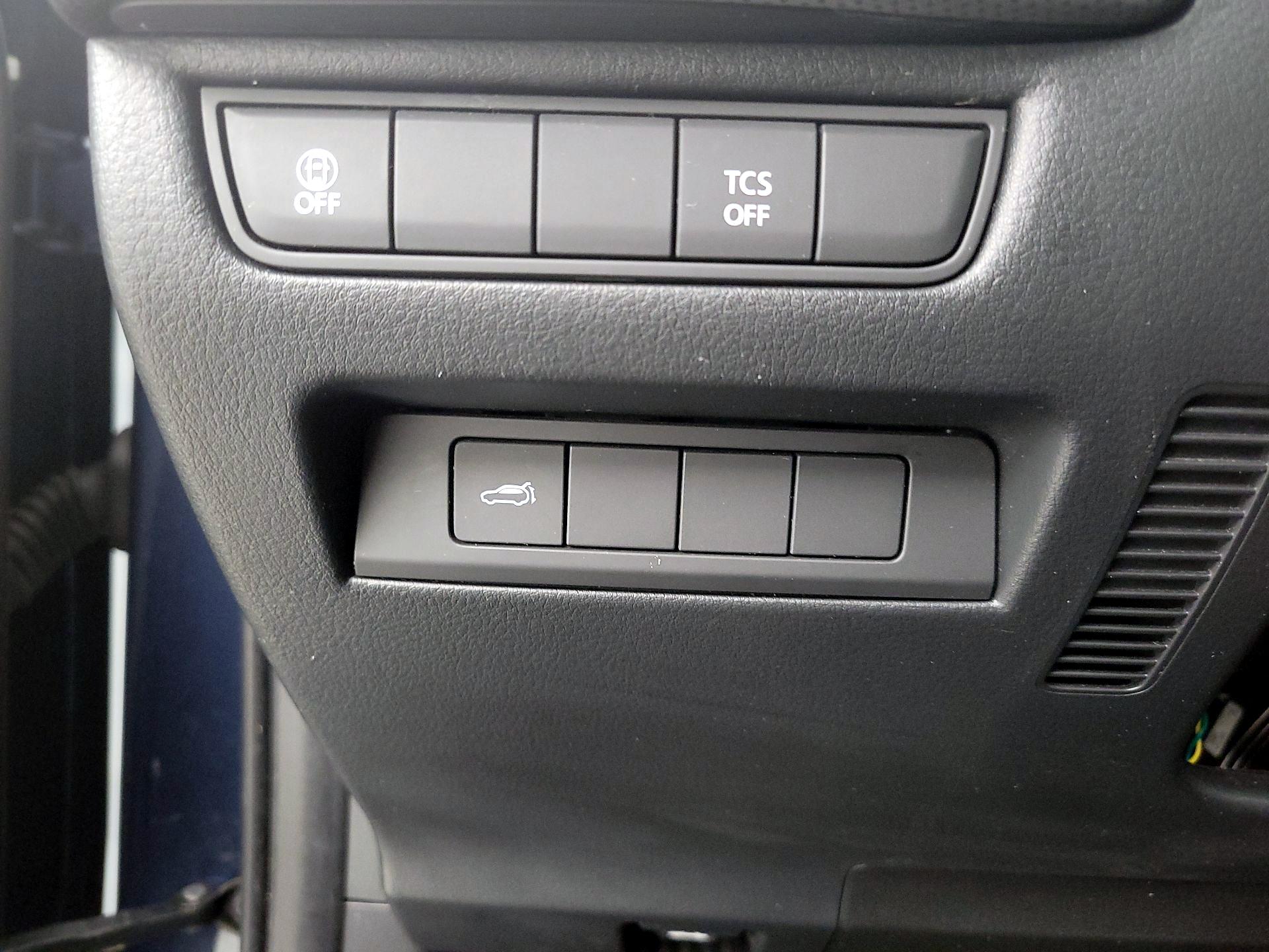 Thumbnail: 2023 Mazda CX-50 - 13