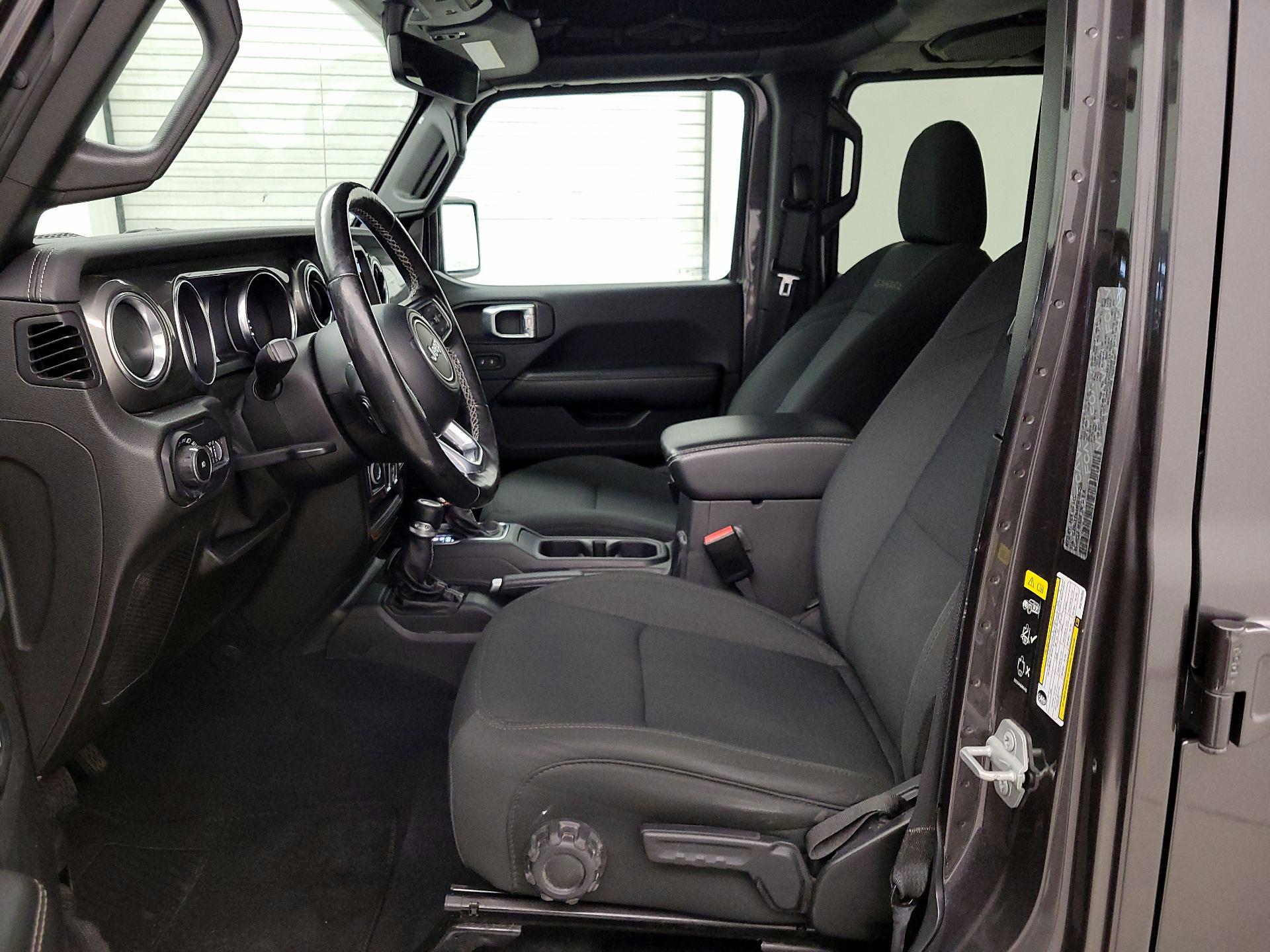 Thumbnail: 2021 Jeep Wrangler - 11