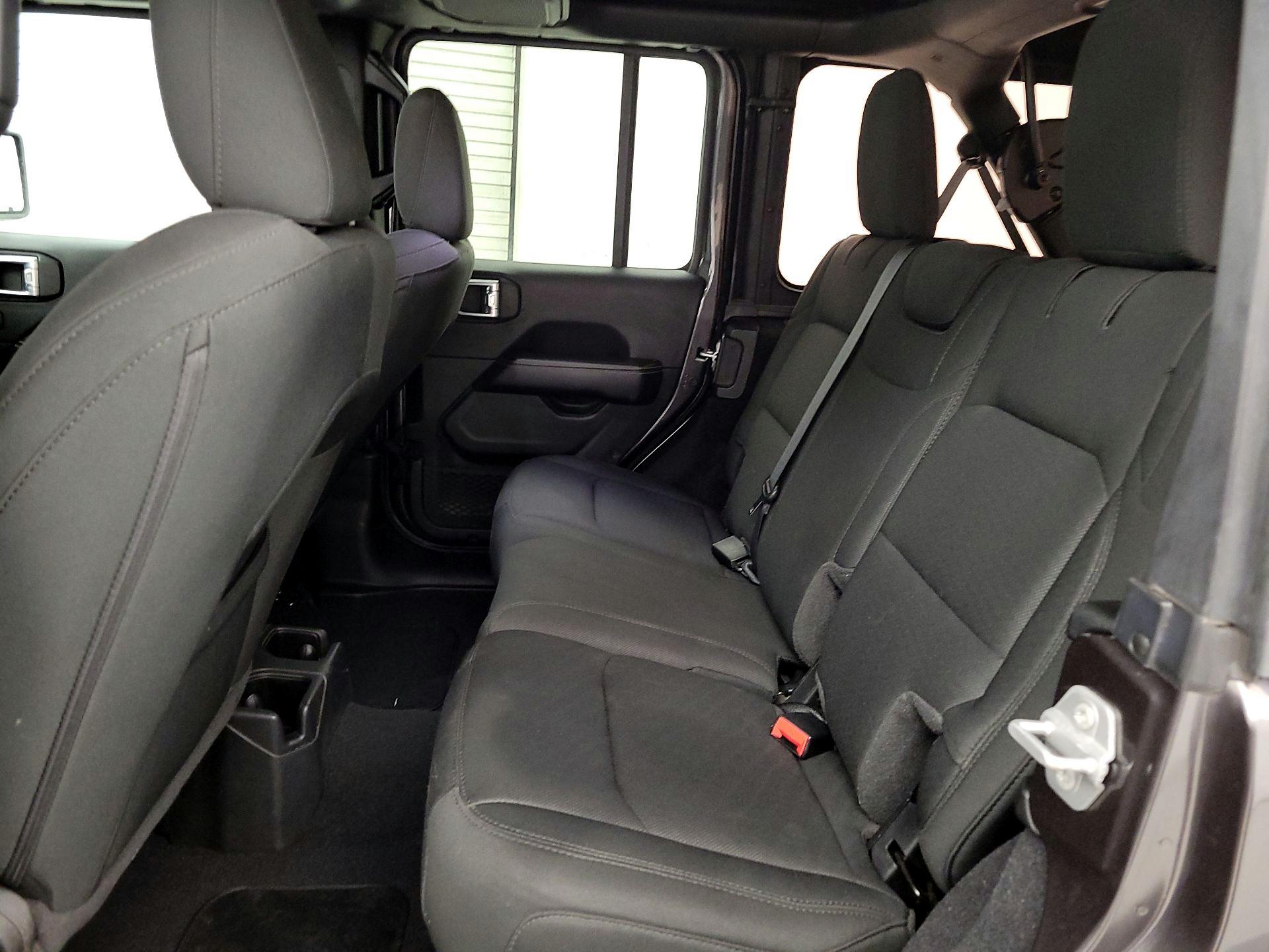 Thumbnail: 2021 Jeep Wrangler - 20